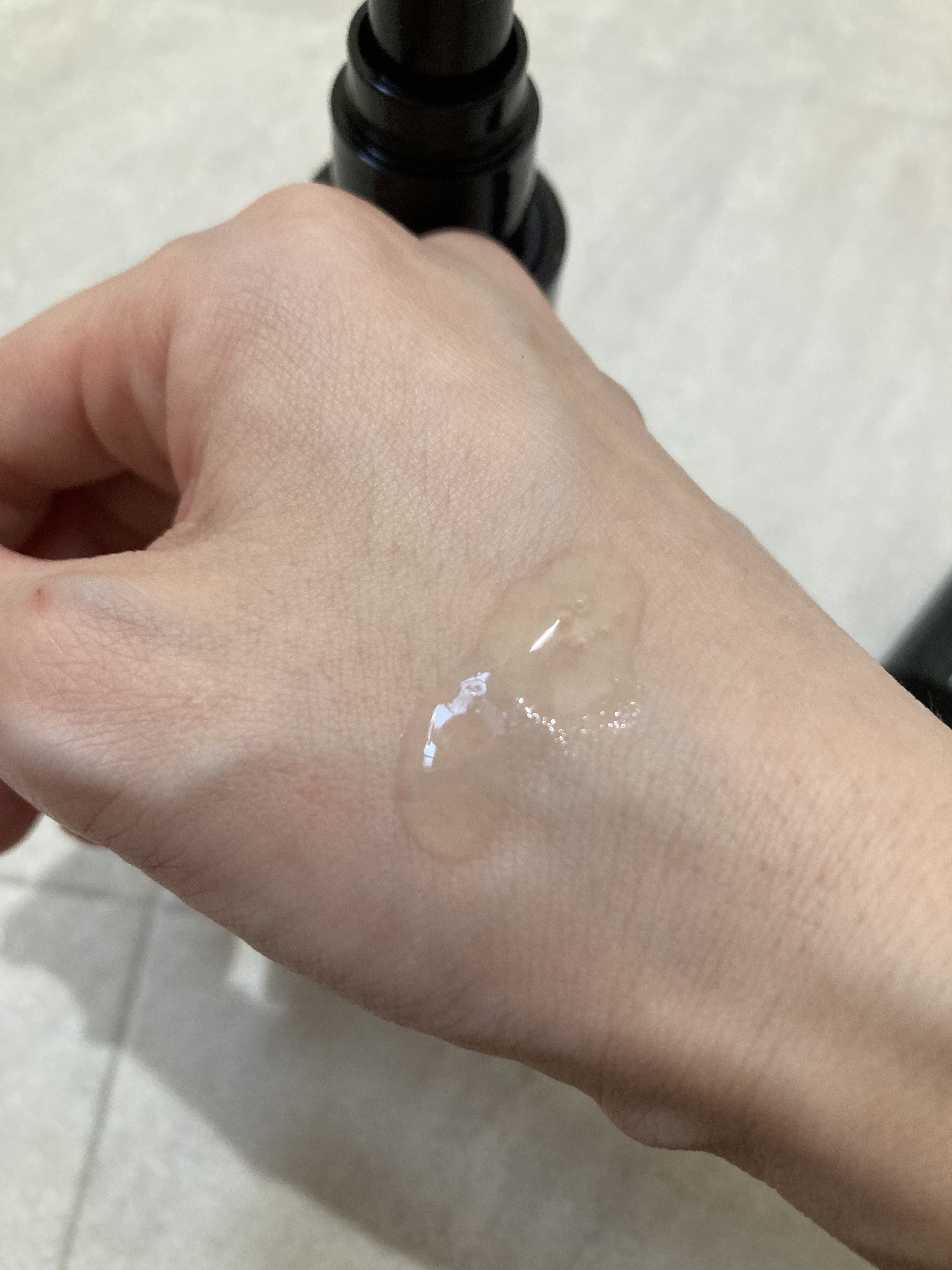 ヨル スキン オーバーナイトセラム クリア/YOLU/美容液を使ったクチコミ（3枚目）