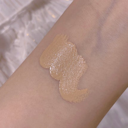 スタジオ ラディアンス 24 ルミナス コンシーラー NC10/M・A・C/リキッドコンシーラーの画像