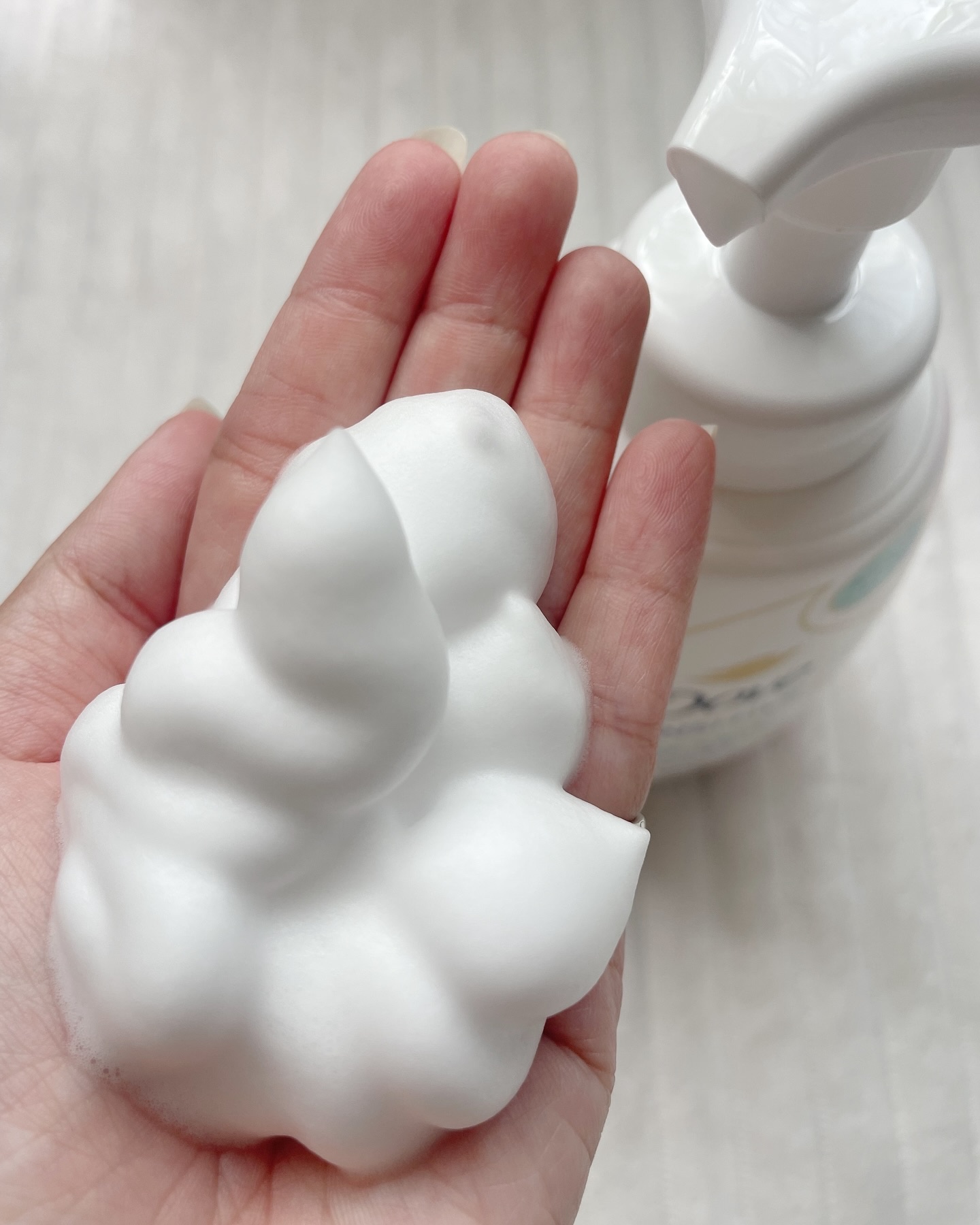 薬用 ニキビケア泡ボディウォッシュ なめらか素肌/ダヴ/ボディソープを使ったクチコミ（3枚目）