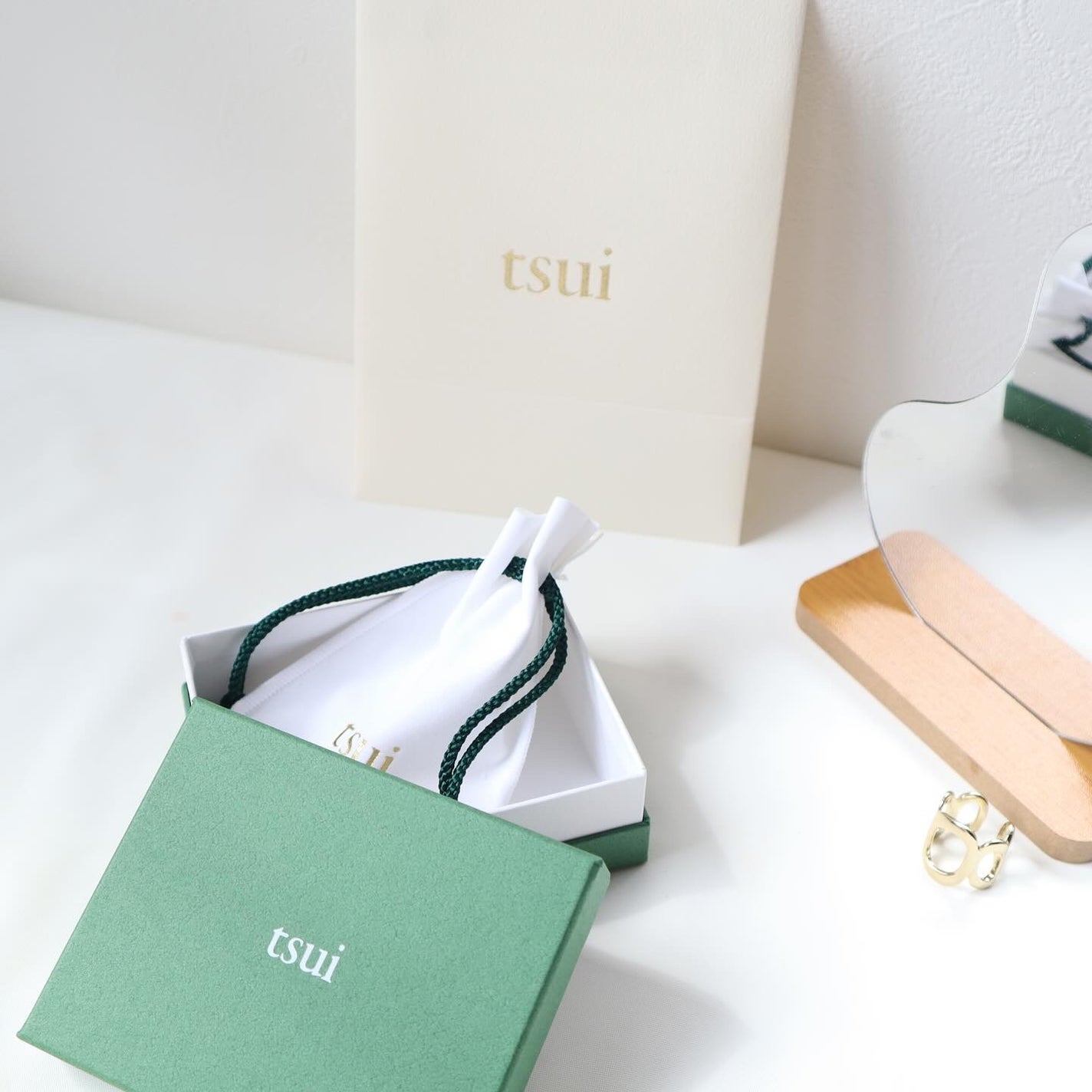 yuutt❁⃘*.フォロバ100 on LIPS 「.tsuiLINKCHAINPEARLCHARMBRACELE..」(7枚目)