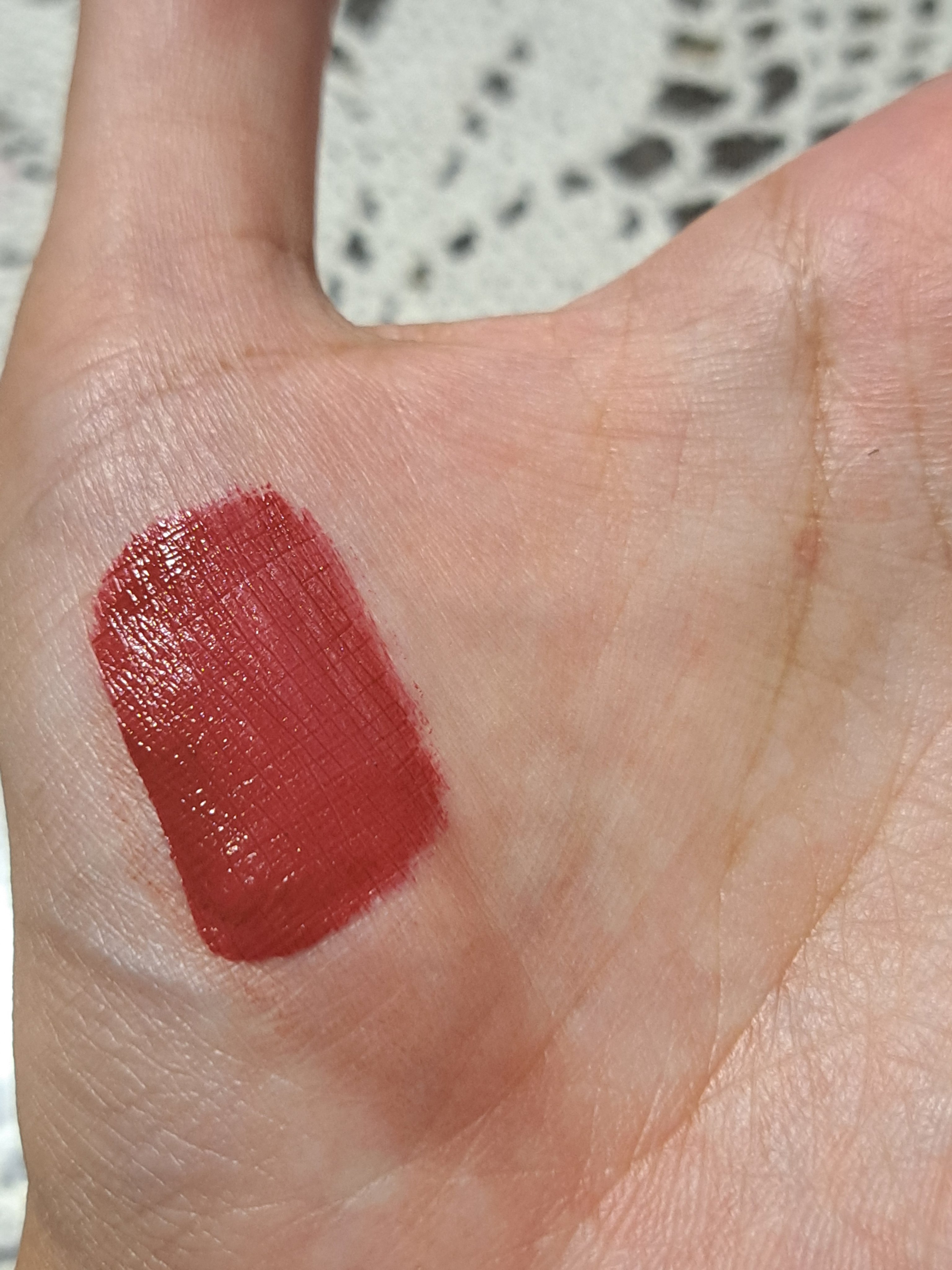 ルージュ アリュール インク フュージョン/CHANEL/口紅を使ったクチコミ（3枚目）