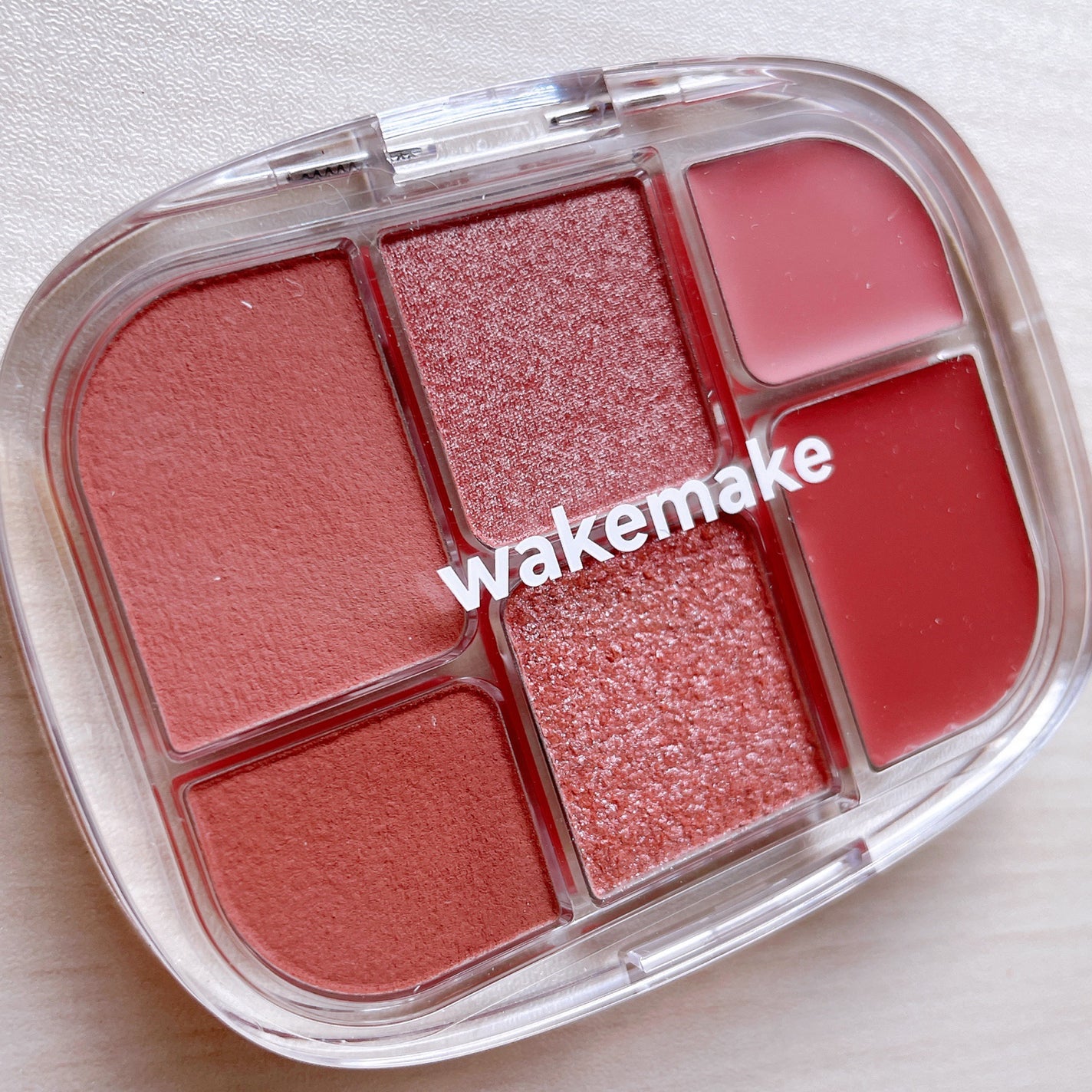 ソフトシアーマルチパレット/wakemake/アイシャドウパレットを使ったクチコミ(2枚目)