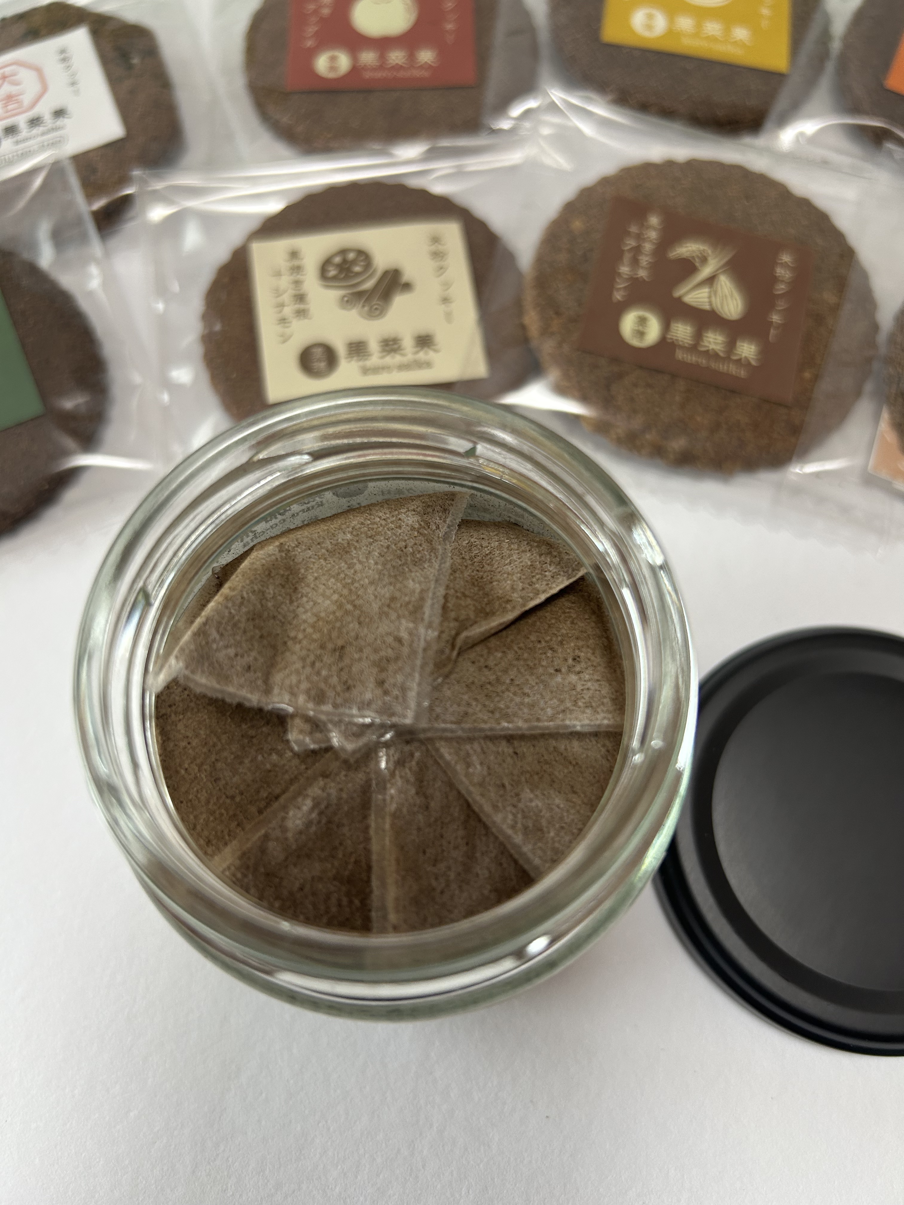 薬膳　黒珈茶/株式会社ピコ.インターナショナル/その他ドリンクを使ったクチコミ（2枚目）