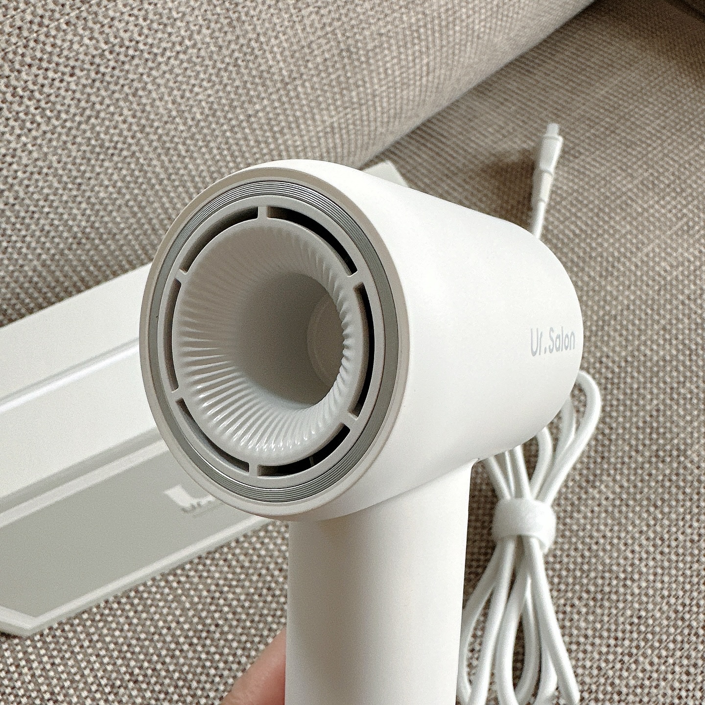 G474 新品未開封UR.SALON プレミアム ビューティ ドライヤー 02 G474 新品未開封UR.SALON プレミアム ビューティ ドライヤー 02 試して