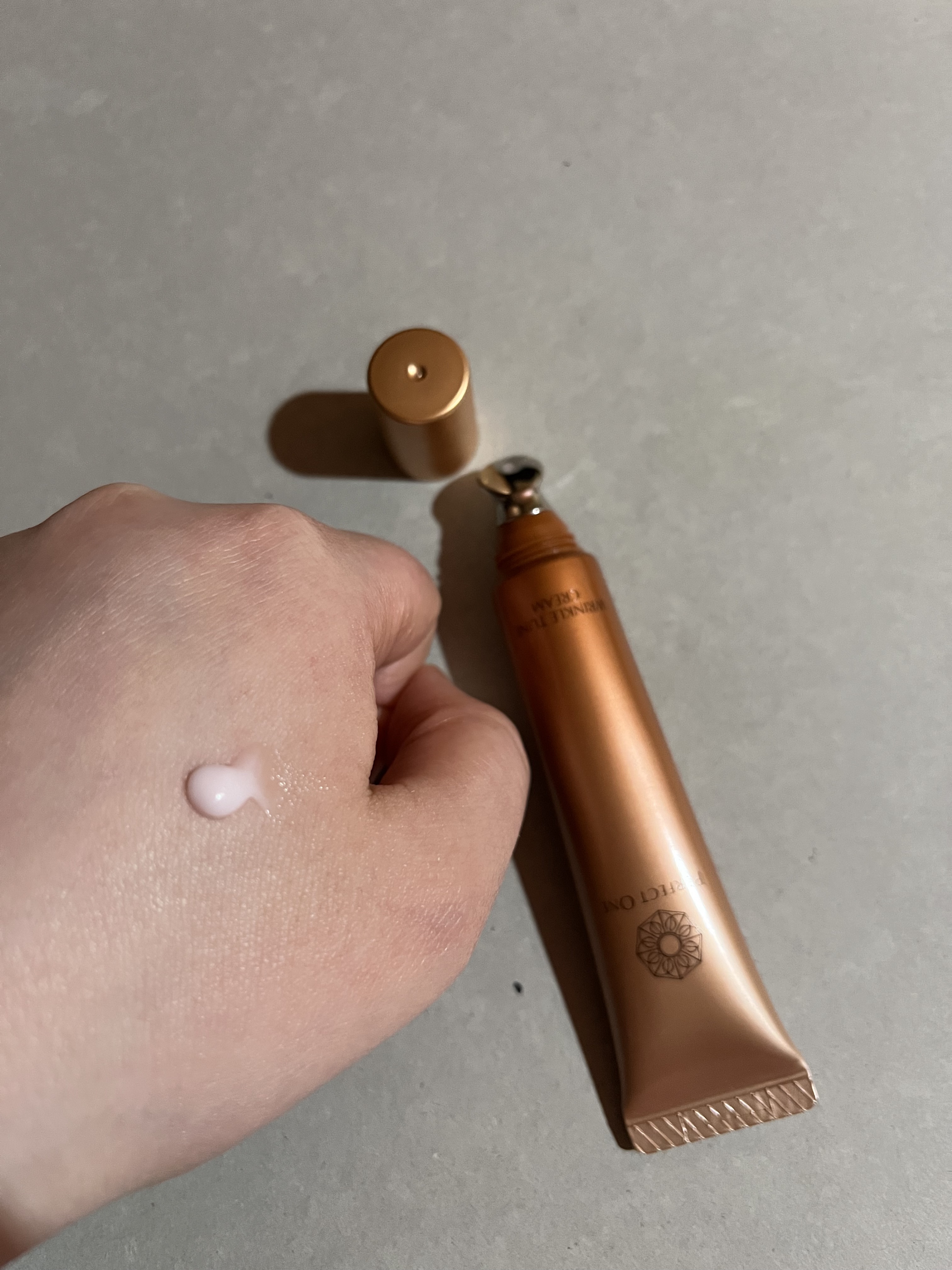 パーフェクトワン 薬用SPリンクルチューンクリーム/パーフェクトワン/フェイスクリームを使ったクチコミ（2枚目）