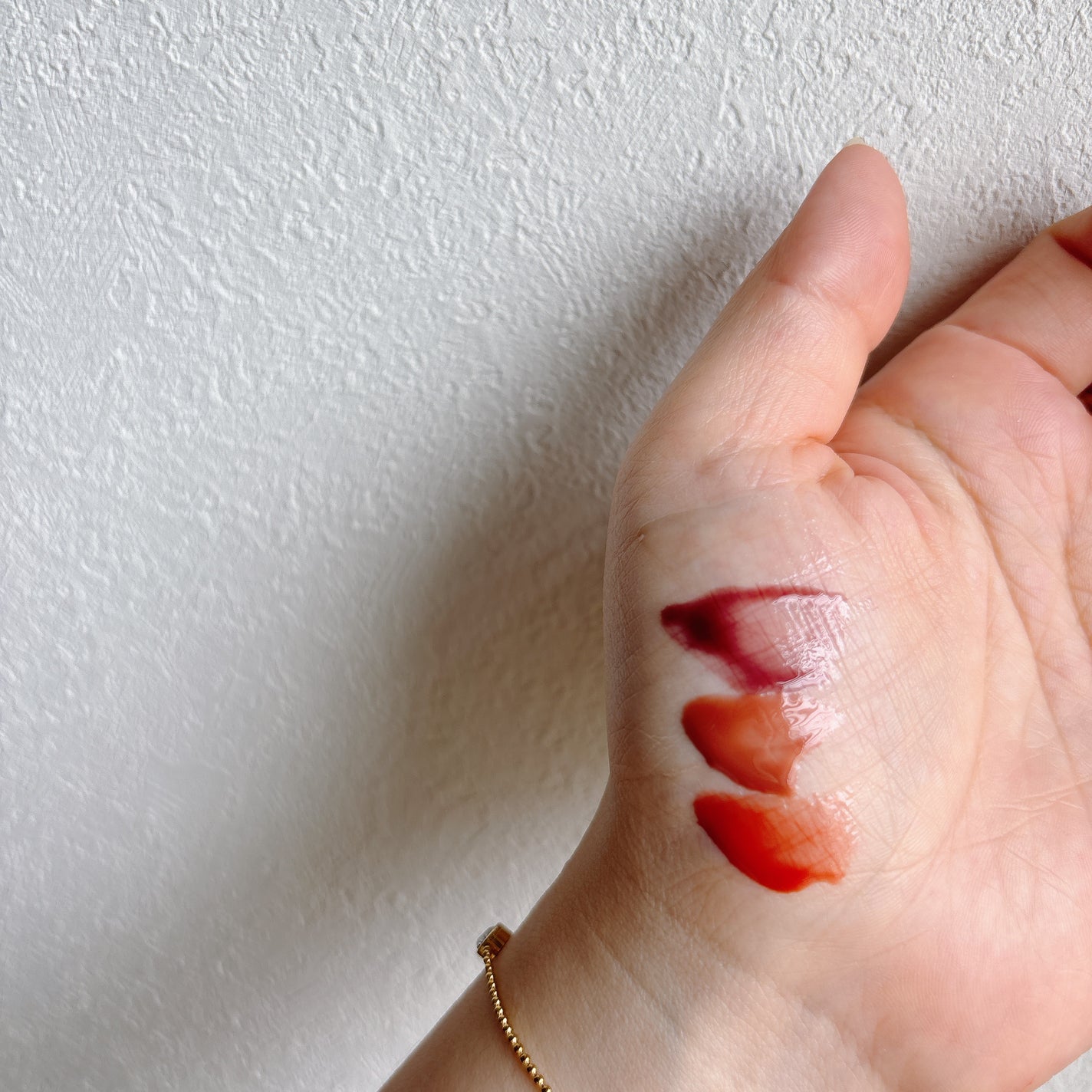 ジューシーベリープランピングリップオイル/TOCOBO/リップグロスを使ったクチコミ(2枚目)