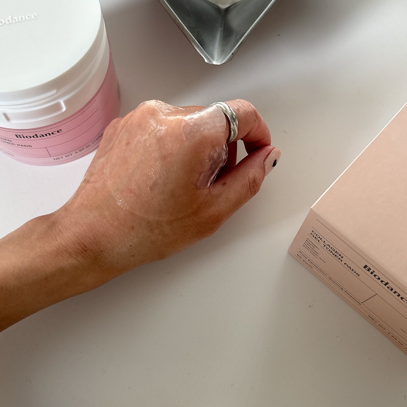 コラーゲンゲルトナーパッド/Biodance/トナーパッドを使ったクチコミ(3枚目)