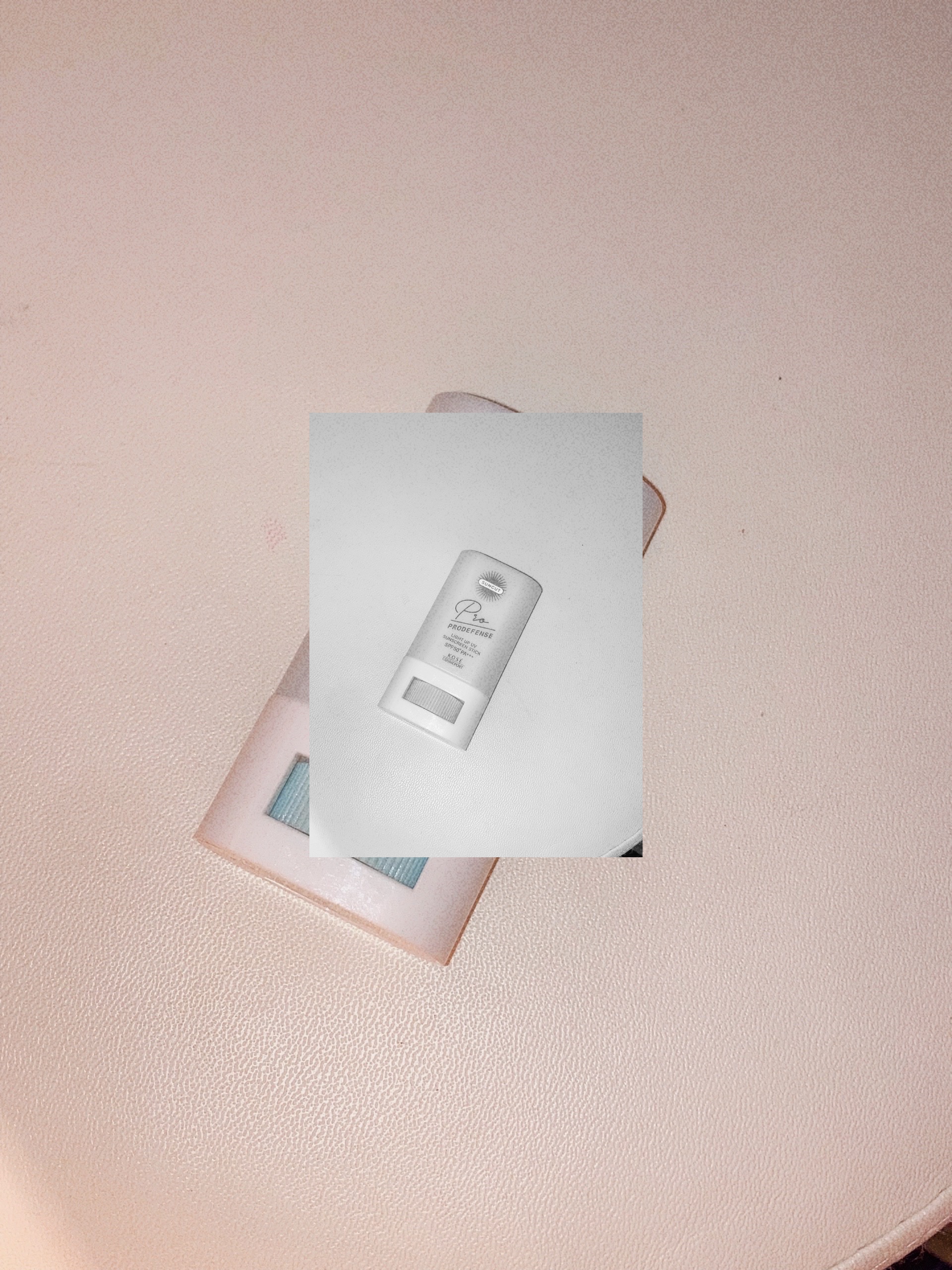 プロディフェンス ライトアップUV スティック/サンカット®/日焼け止めスティックを使ったクチコミ（1枚目）