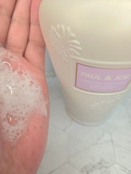 ポール & ジョー スムージング ボディ ソープ/PAUL & JOE BEAUTE/ボディソープを使ったクチコミ(2枚目)