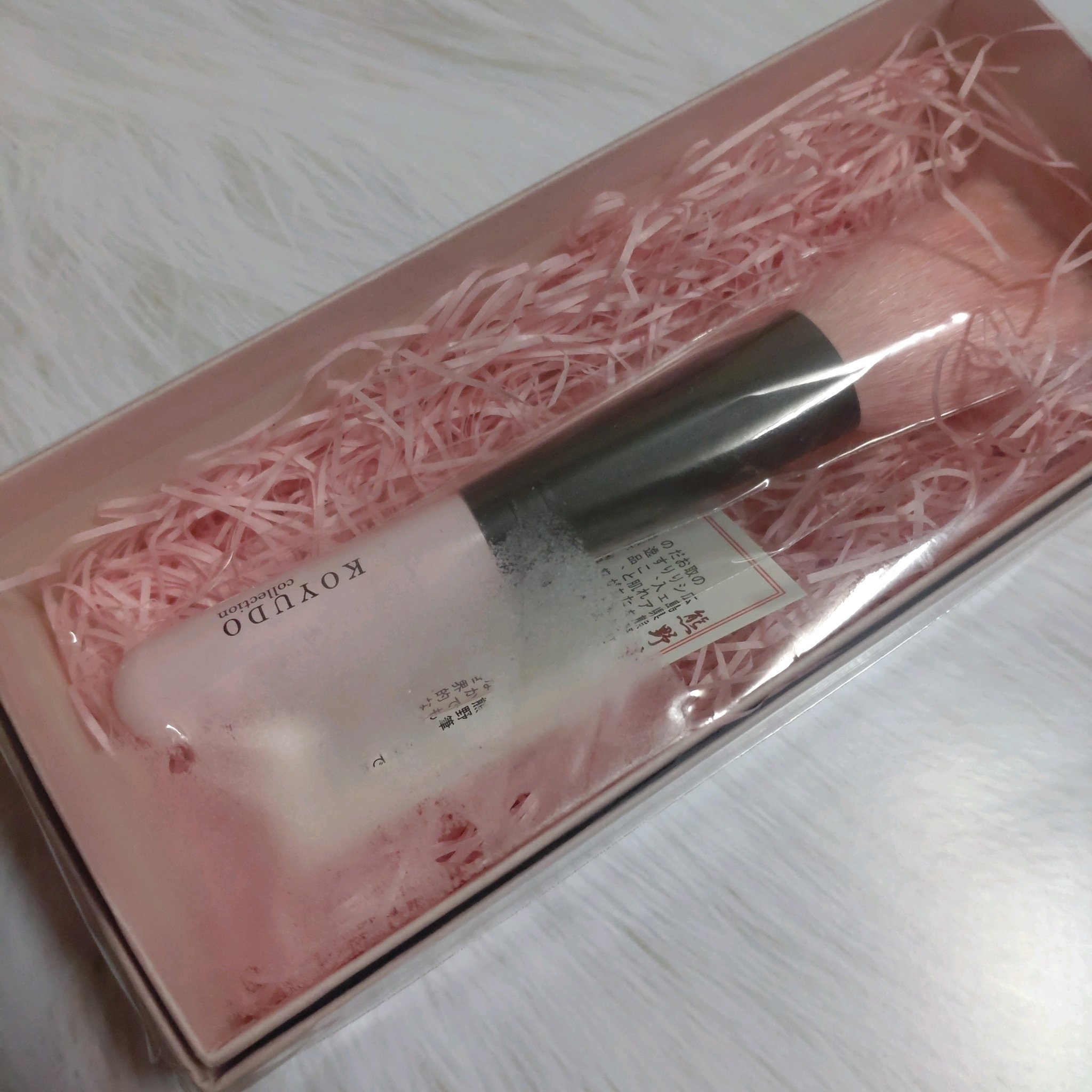 熊野筆 チークブラシ [ベル(ハート)] のクチコミ「ハートでピンクがテンション上がる…！

リサイクルショップでお安く買えたのでストック用
箱入り.....」（1枚目）