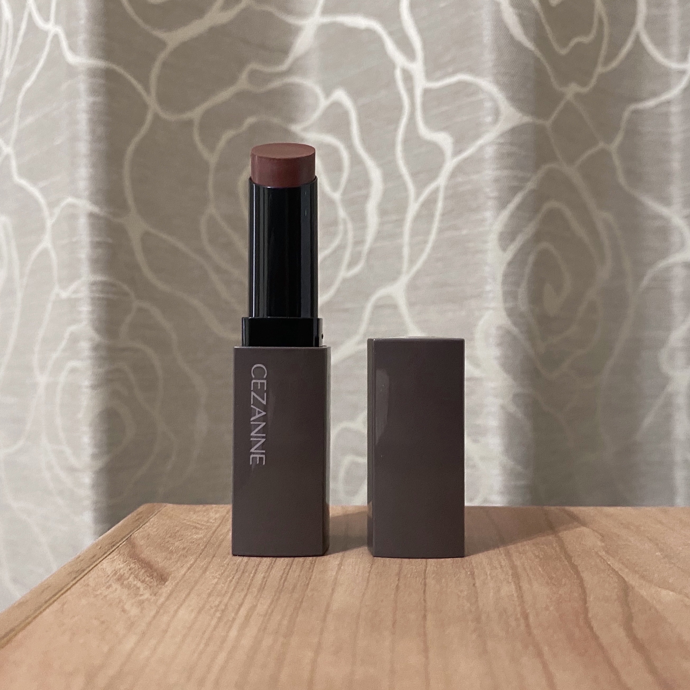 リップカラーシールド/CEZANNE/口紅を使ったクチコミ（2枚目）