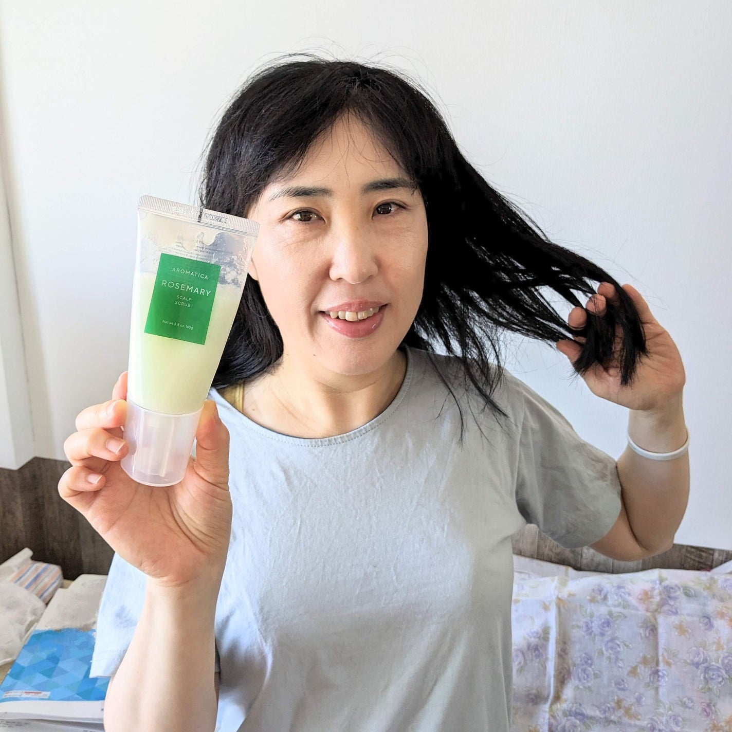 ローズマリー スカルプ スクラブ/AROMATICA/ヘッドスクラブを使ったクチコミ(2枚目)