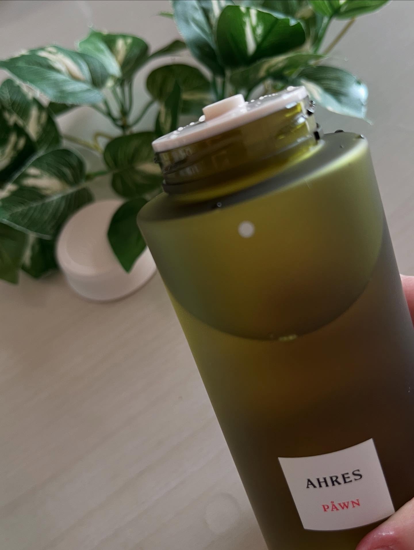 新品 AHRES pawns 化粧水 オリーブ PWN 300ml 新品 AHRES pawns 化粧水 オリーブ PWN 300ml AHRES PAWN 化粧水