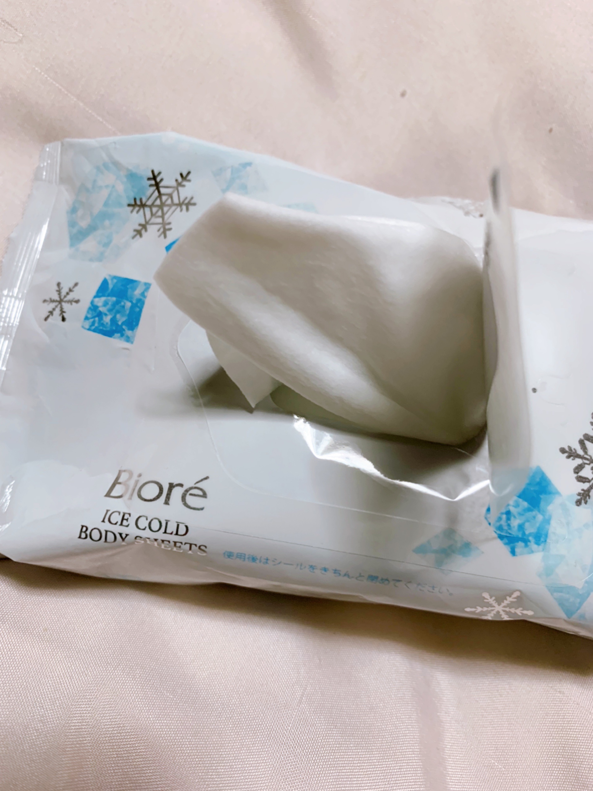 冷シート 無香性/ビオレ/ボディシートを使ったクチコミ（2枚目）