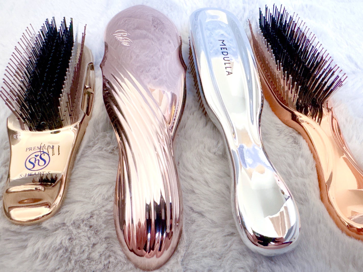 イオンケアブラシプレミアム/ReFa/スカルプブラシを使ったクチコミ(1枚目)