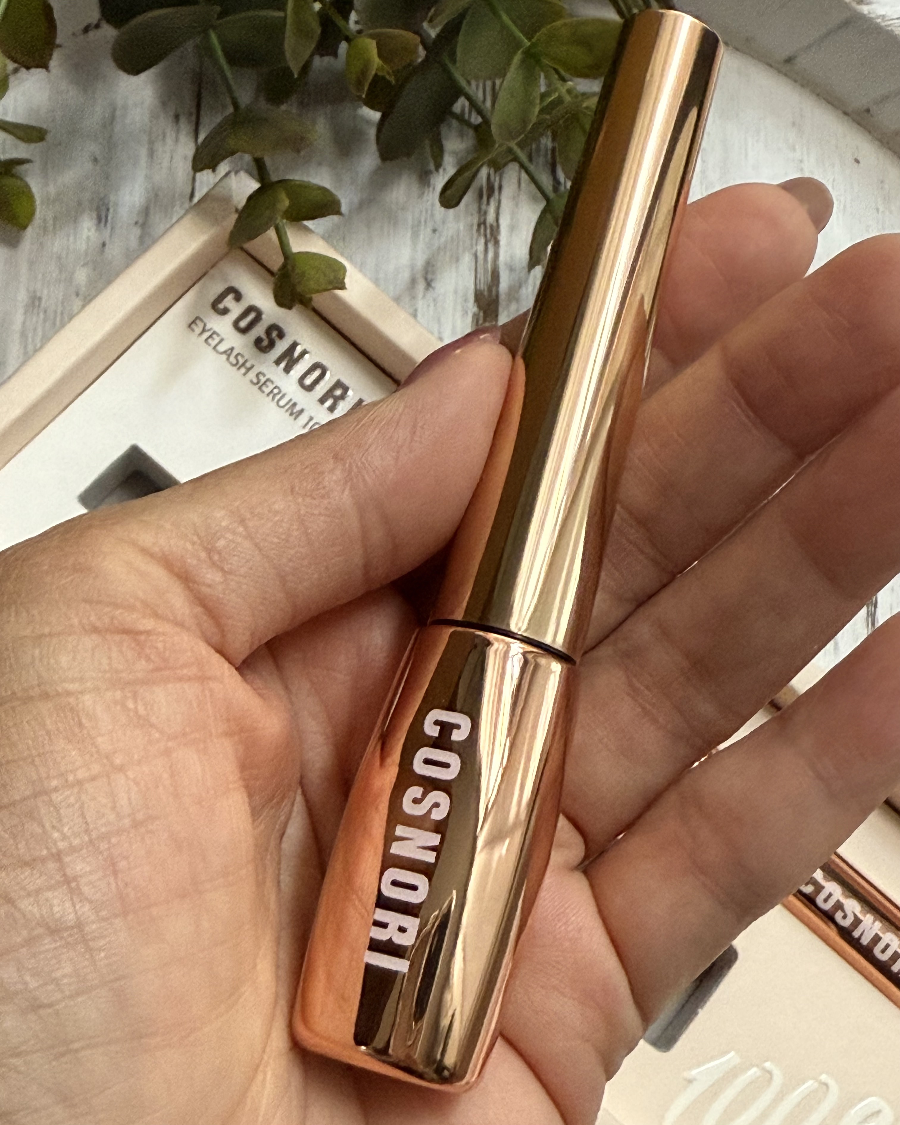 アイラッシュセラム100EX/COSNORI/まつげ美容液を使ったクチコミ（2枚目）