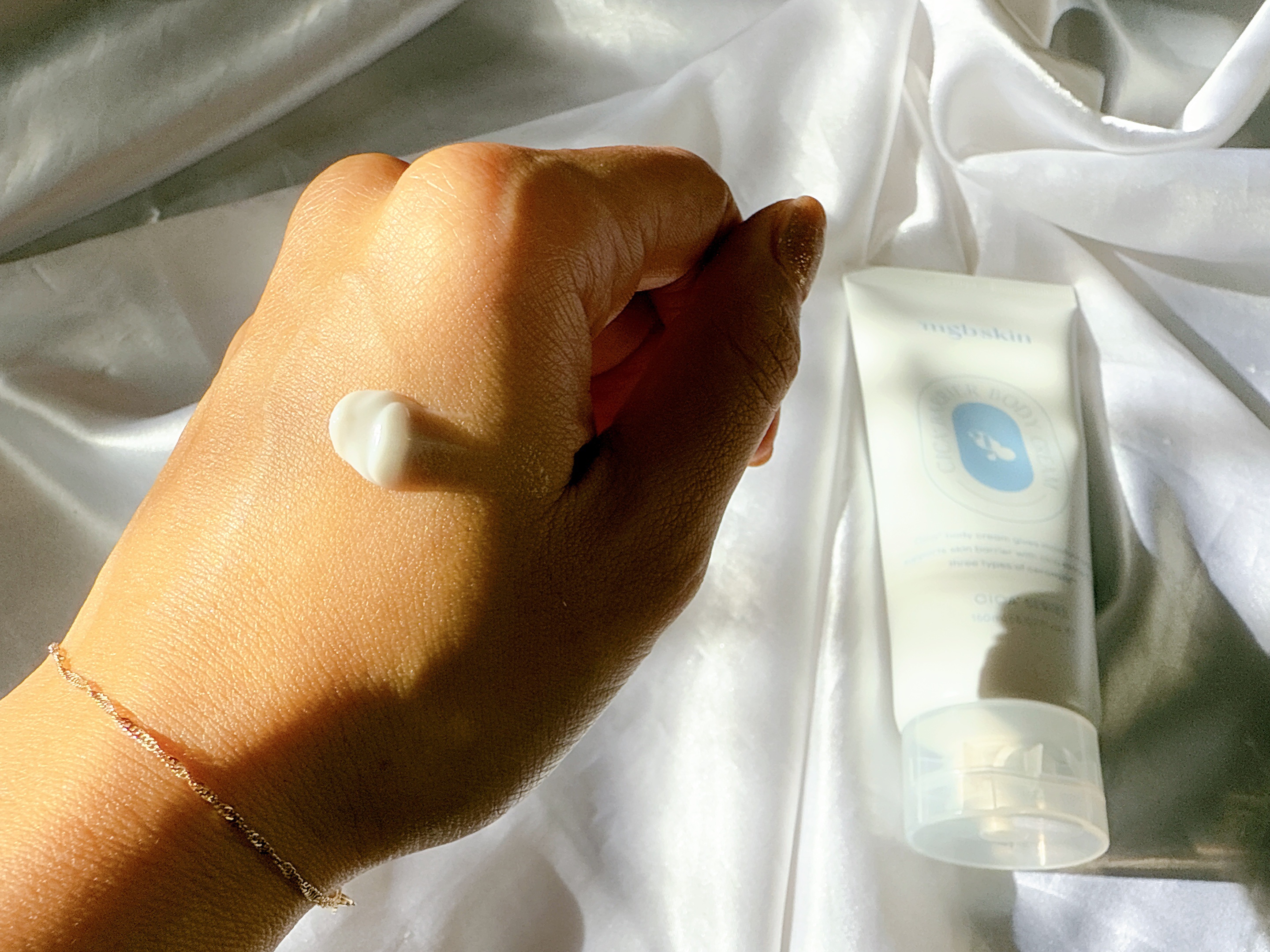 シカバリアボディクリーム/mgb skin/ボディクリームを使ったクチコミ（2枚目）