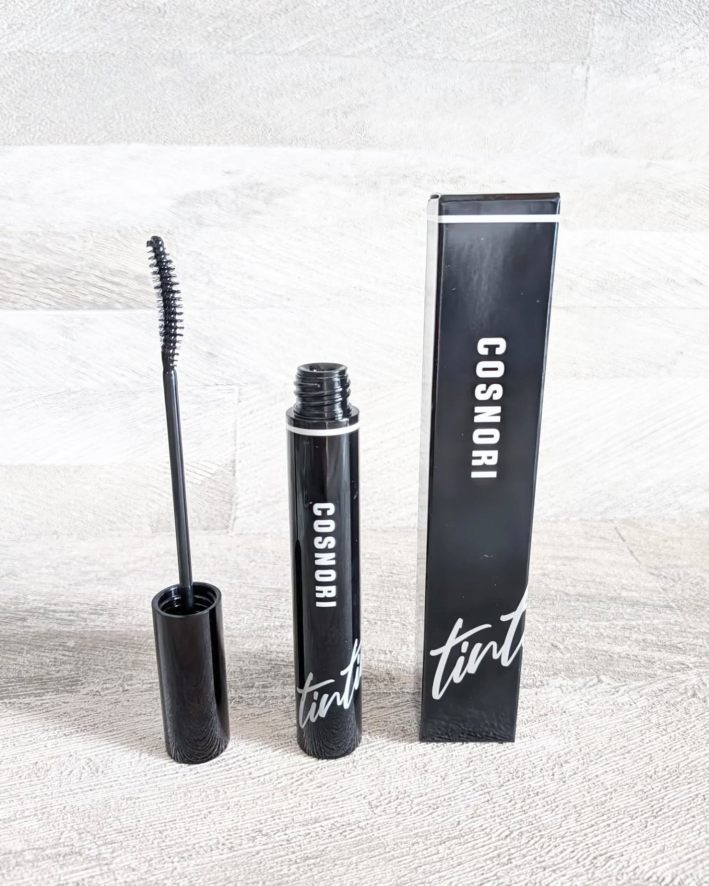 ロングアクティブアイラッシュセラム/COSNORI/まつげ美容液を使ったクチコミ(2枚目)