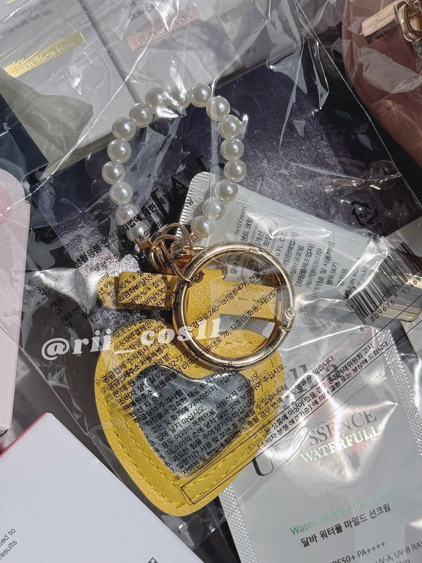 ビタトーニングカプセルセラム/ダルバ/美容液を使ったクチコミ（3枚目）