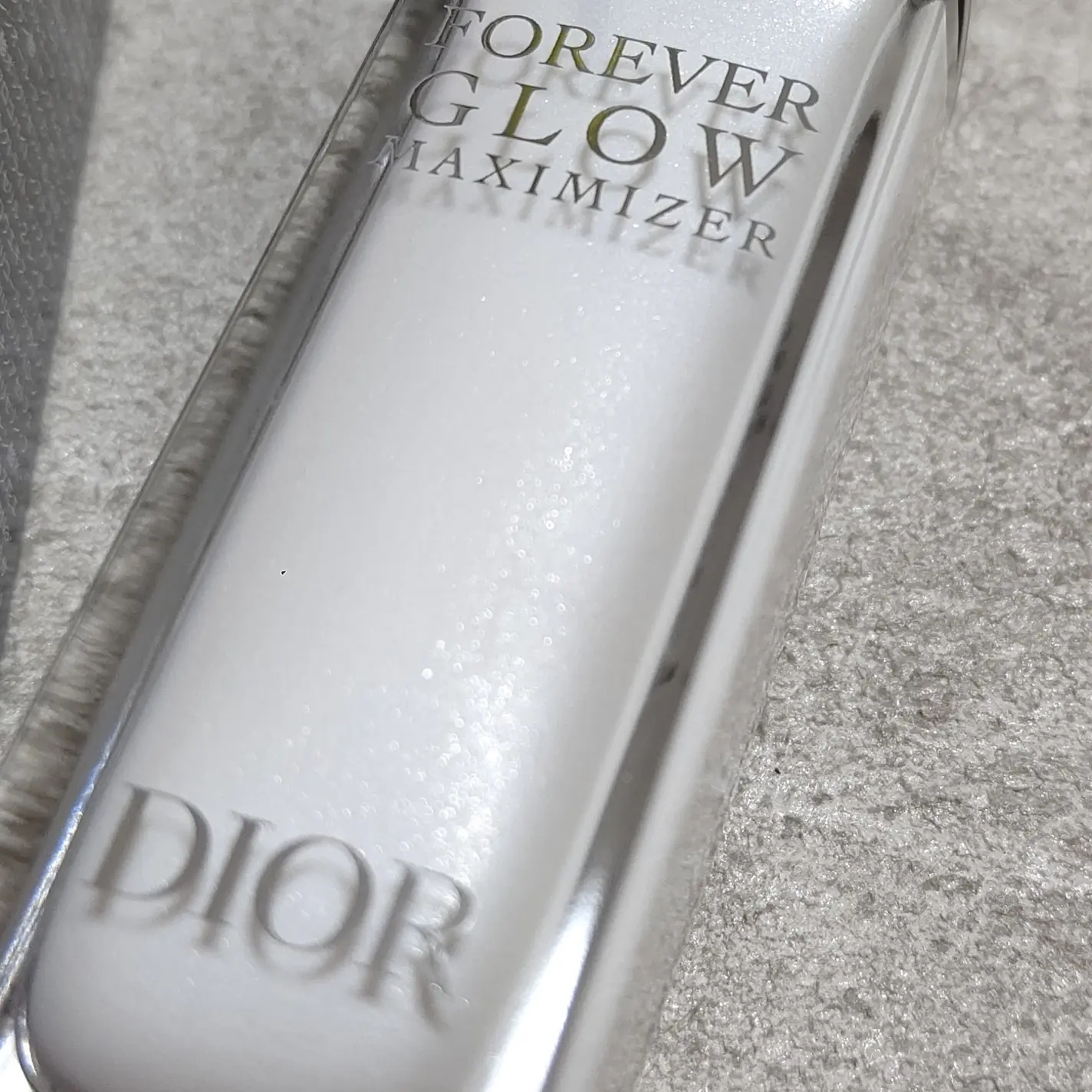 ディオールスキン フォーエヴァー グロウ マキシマイザー/Dior/ハイライトを使ったクチコミ（2枚目）