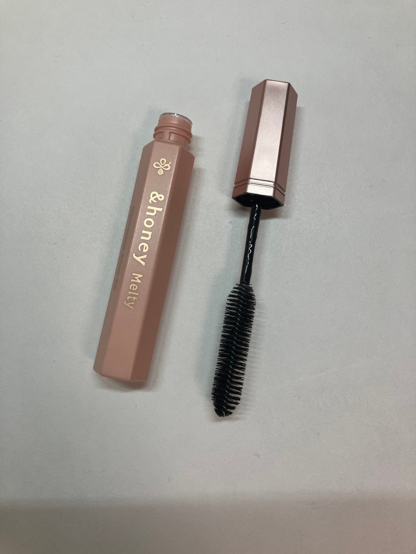 アンドハニー メルティ マトメイクスティック スーパーホールド 4.0/&honey/ヘアジェルを使ったクチコミ(2枚目)