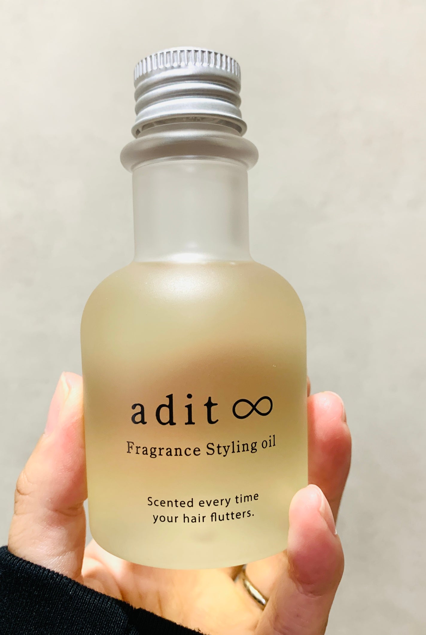 フレグランス スタイリングオイル/adit∞/ヘアオイルを使ったクチコミ(1枚目)