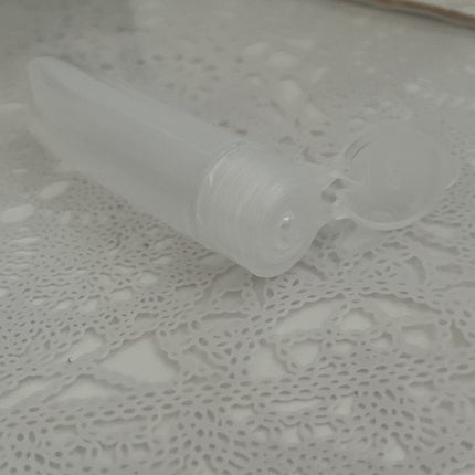 苺貴族 on LIPS 「無印良品小分けチューブ大きさもちょうどいい硬さもちょうどいい詰..」(4枚目)