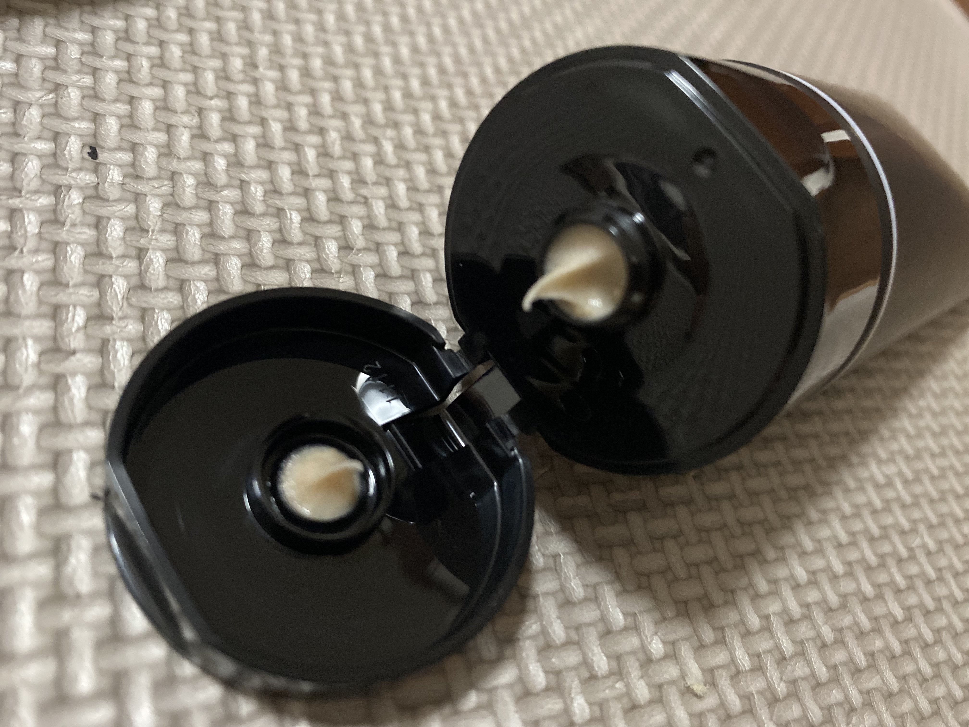 スクラビング　マッド　ウォッシュ/KANEBO/洗顔フォームを使ったクチコミ（2枚目）