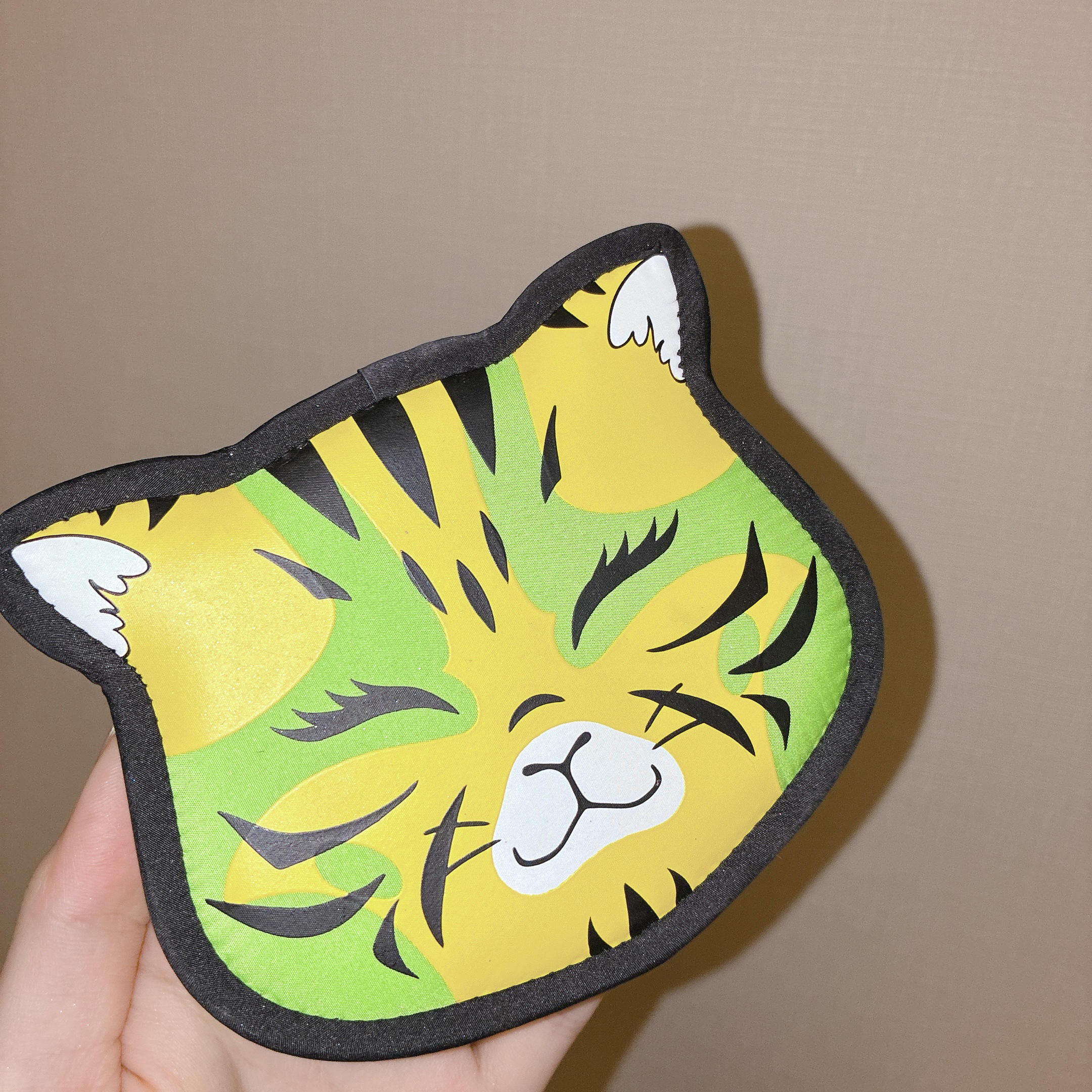 シブヤ ハングアウト アイパレット（シュウ ウエムラ × アンドウ・ヒロ）/shu uemura/パウダーアイシャドウを使ったクチコミ（1枚目）