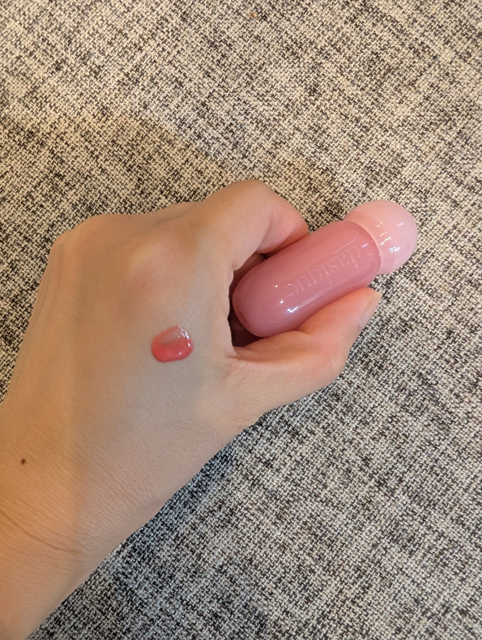 ジューシーデューイグロウティント/dasique/リップティントを使ったクチコミ（2枚目）