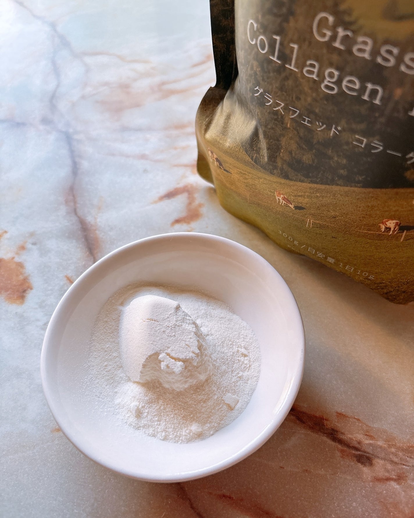 ããã on LIPS ãð«GrassfedCollagenPeptideã°ã©ã¹ãã§ãã..ãïŒ2æç®ïŒ