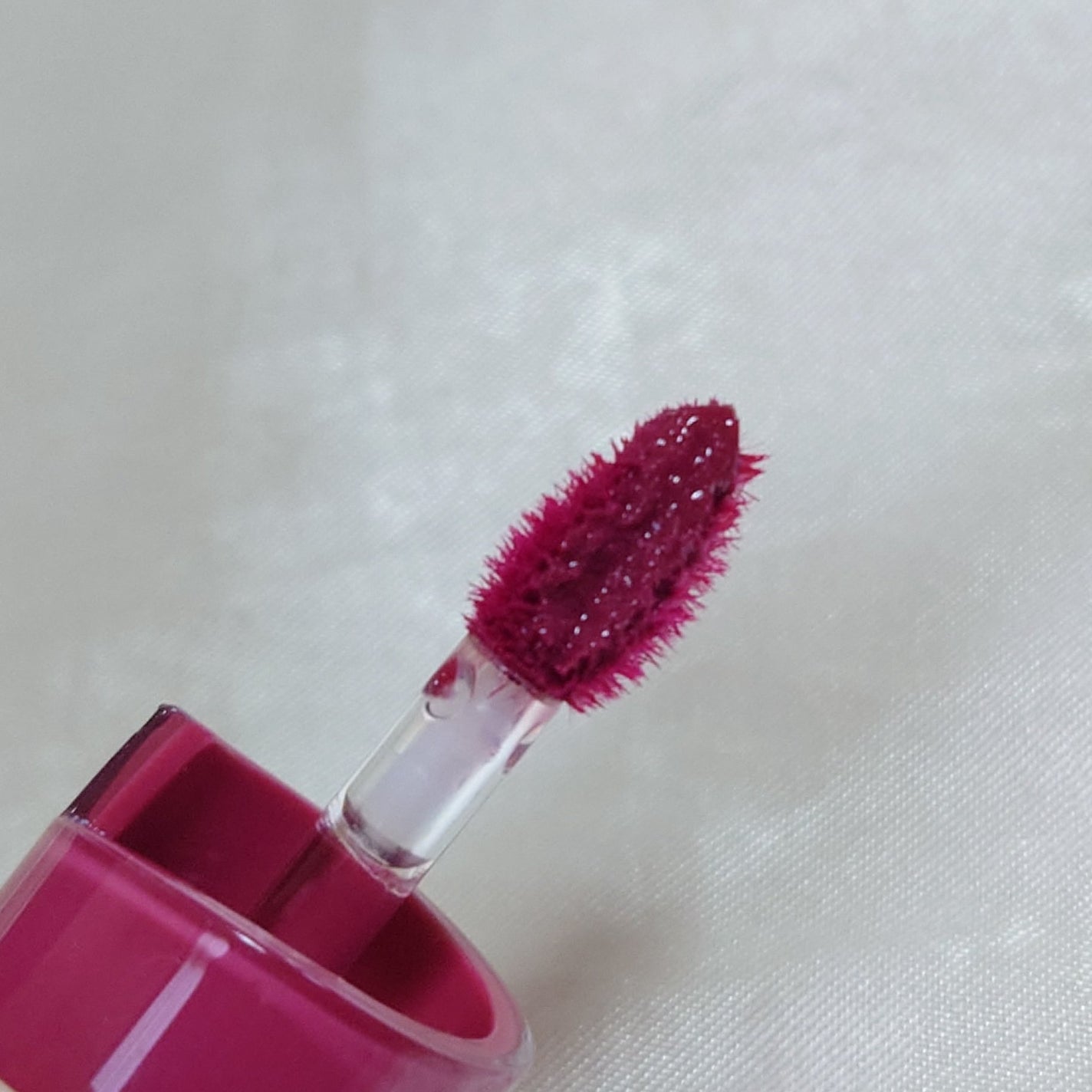 ロウグロウジェルティント/hince/リップティントを使ったクチコミ(3枚目)