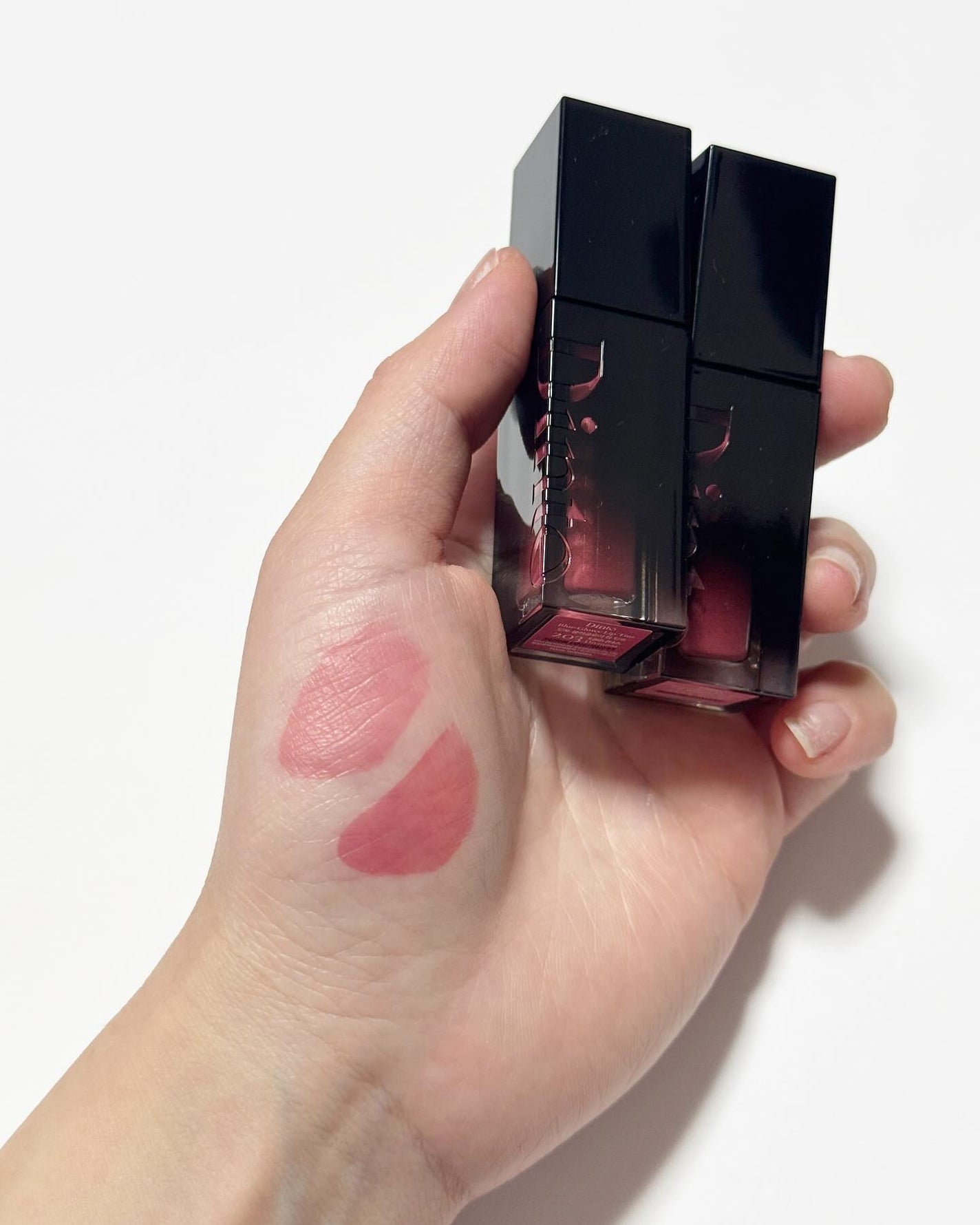 MOON on LIPS 「.🩶🩷🩶🩷🩶🩷Dintoブラーグローイリップティントガラスのよ..」(5枚目)