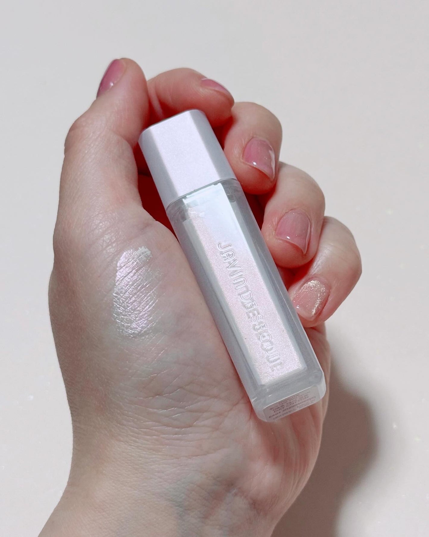 MOON on LIPS 「.🖤🩶🤍🖤🩶🤍JAVINDESOUL@javindeseoul..」(4枚目)