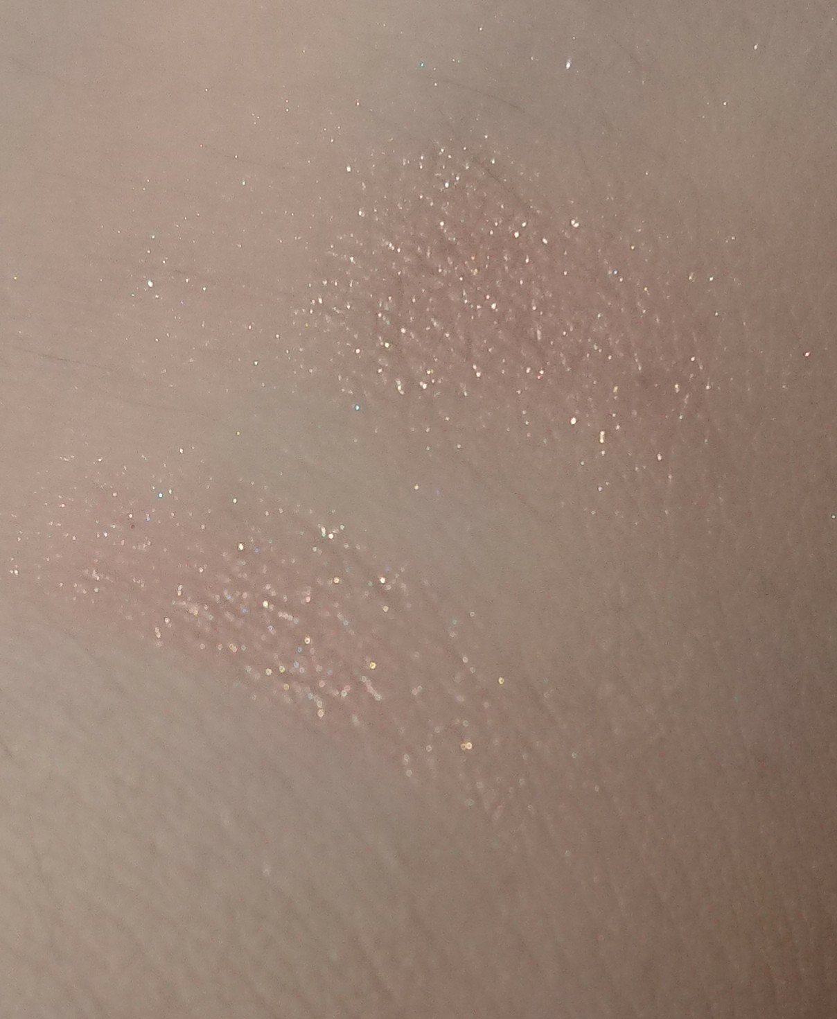 ディオールスキン フォーエヴァー グロウ ルミナイザー（サマー コレクション 2025 限定品）/Dior/ハイライトを使ったクチコミ（1枚目）