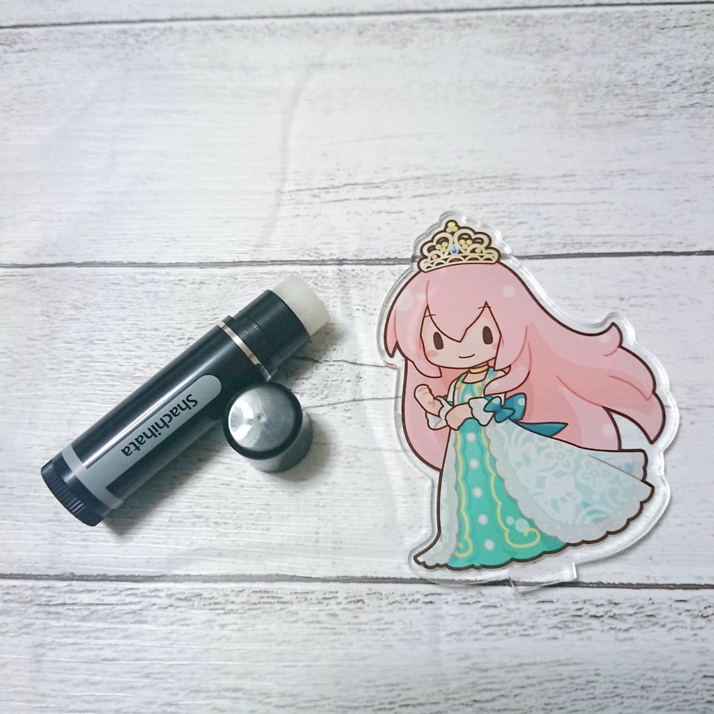 シャチハタ リップ美容スティック/ステーショナリーコスメ/リップクリームを使ったクチコミ（2枚目）