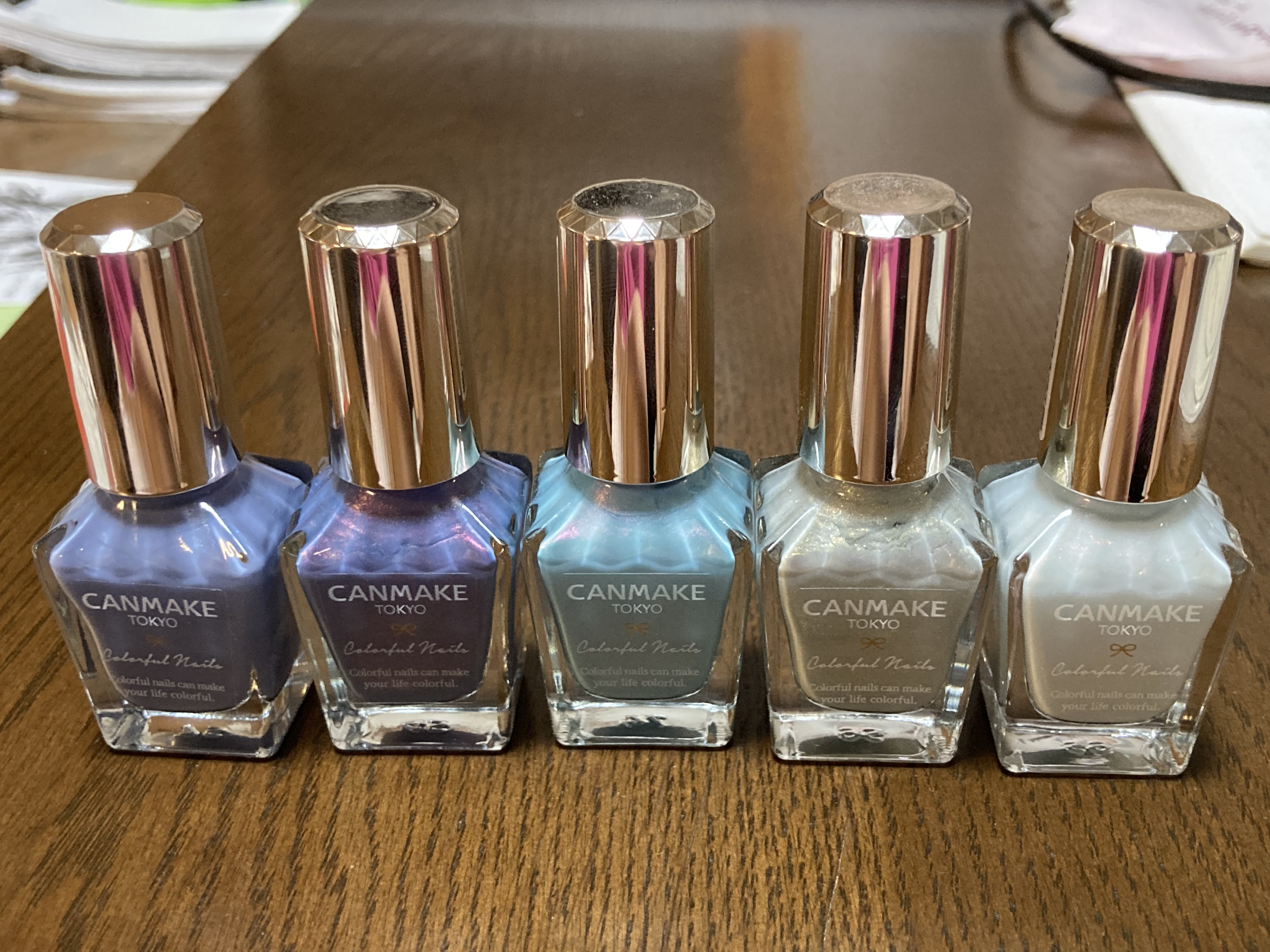 カラフルネイルズ/キャンメイク/マニキュアを使ったクチコミ（1枚目）
