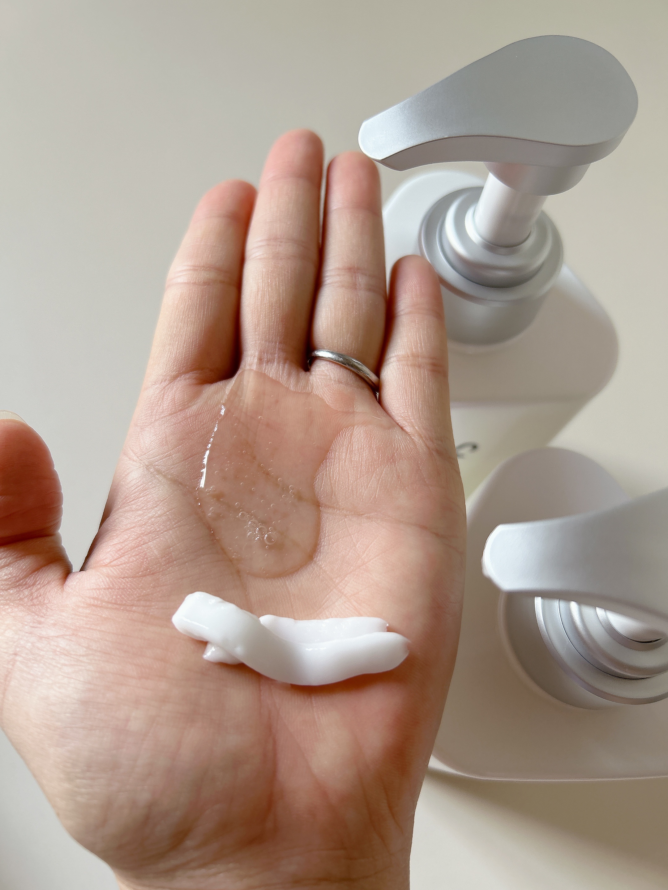 ストレートシャンプー/ストレートトリートメント ホワイトブロッサムの香り/Straine/市販シャンプーを使ったクチコミ（3枚目）