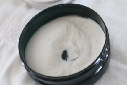 ボディバター ブリティッシュローズ/THE BODY SHOP/ボディクリームを使ったクチコミ(3枚目)