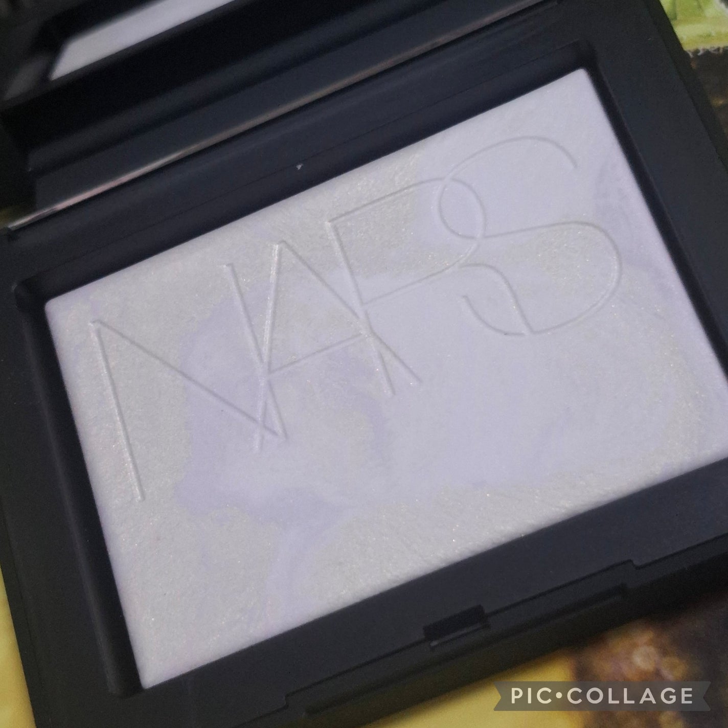 ライトリフレクティング プリズマティックパウダー/NARS/プレストパウダーを使ったクチコミ(2枚目)