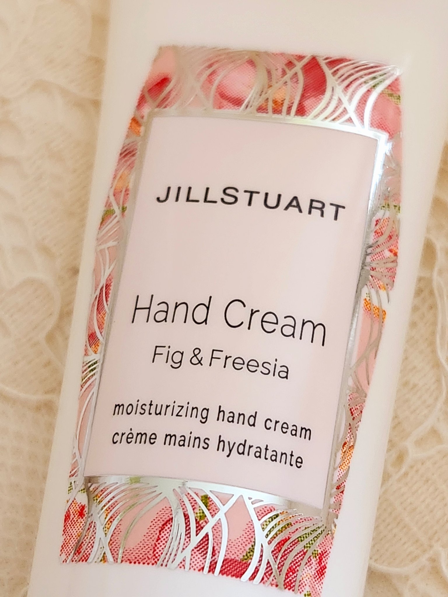 ハンドクリーム フィグ＆フリージア/JILL STUART/ハンドクリームを使ったクチコミ（1枚目）