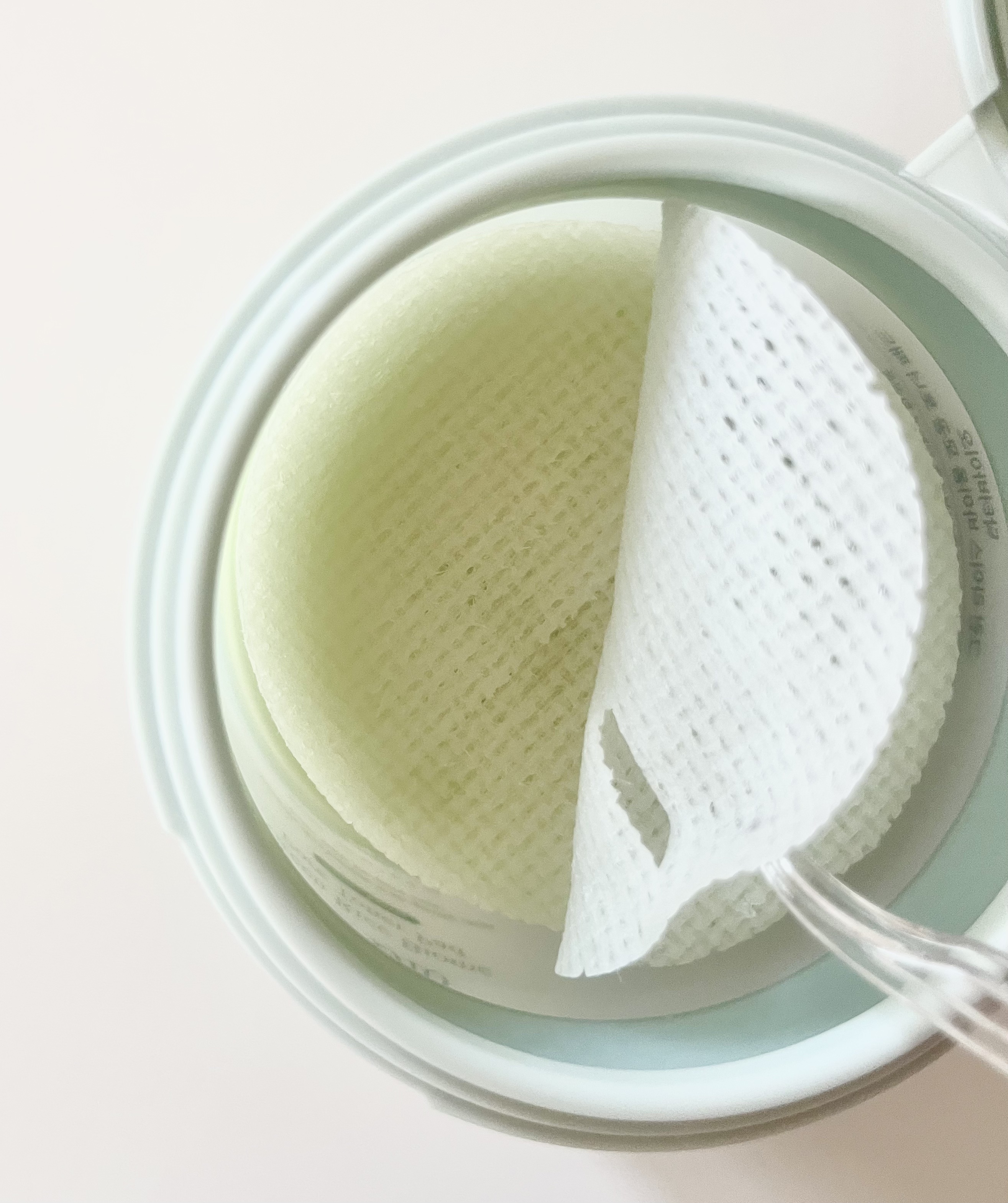 緑米バイオーム™トーンアップ毛穴トナーパッド/Dr.Bio/トナーパッドを使ったクチコミ（3枚目）