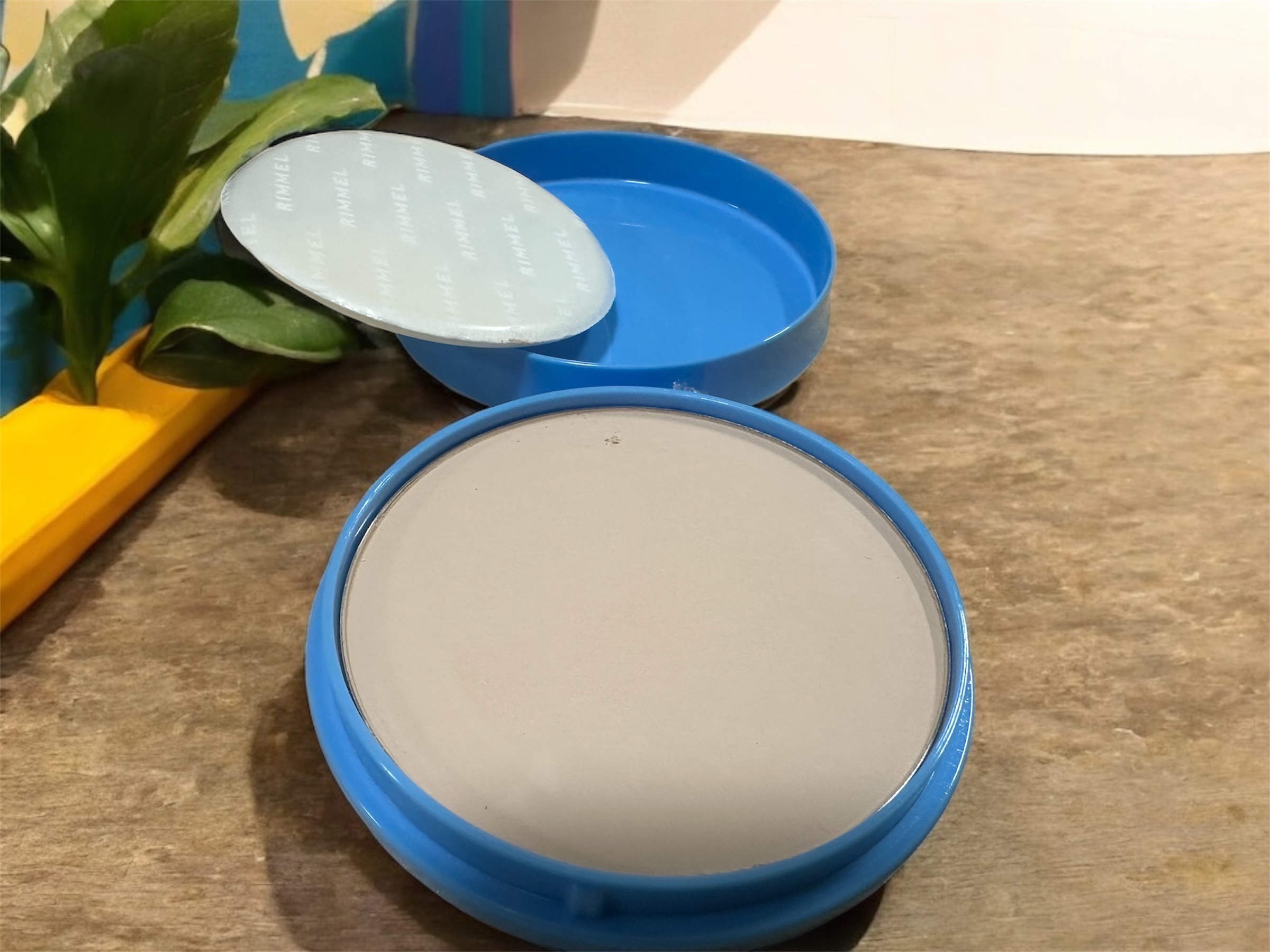 ラスティング マットプライマー/リンメル ロンドン/化粧下地を使ったクチコミ（2枚目）