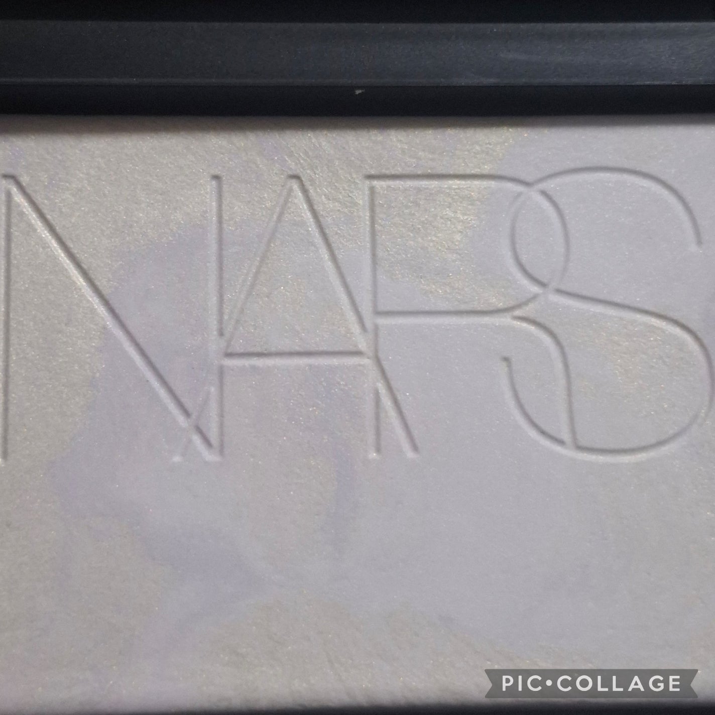 ライトリフレクティング プリズマティックパウダー/NARS/プレストパウダーを使ったクチコミ(3枚目)