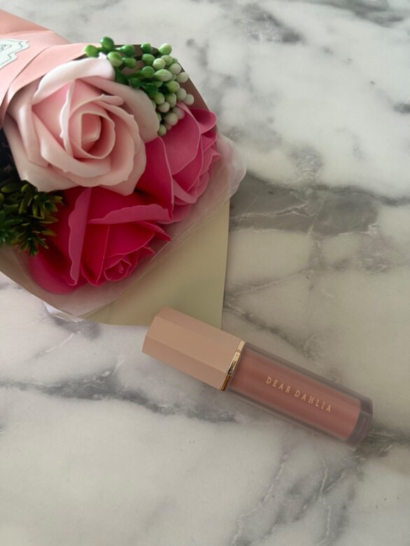 ペタルドロップリキッドブラッシャー/DEAR DAHLIA/リキッドチークを使ったクチコミ（1枚目）