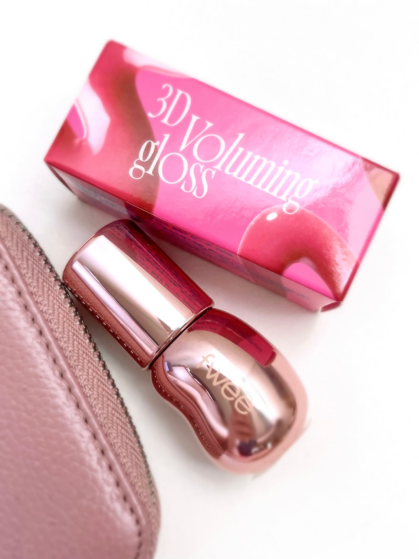 フィー 3Dボリューミンググロス/fwee/リップグロスを使ったクチコミ(5枚目)
