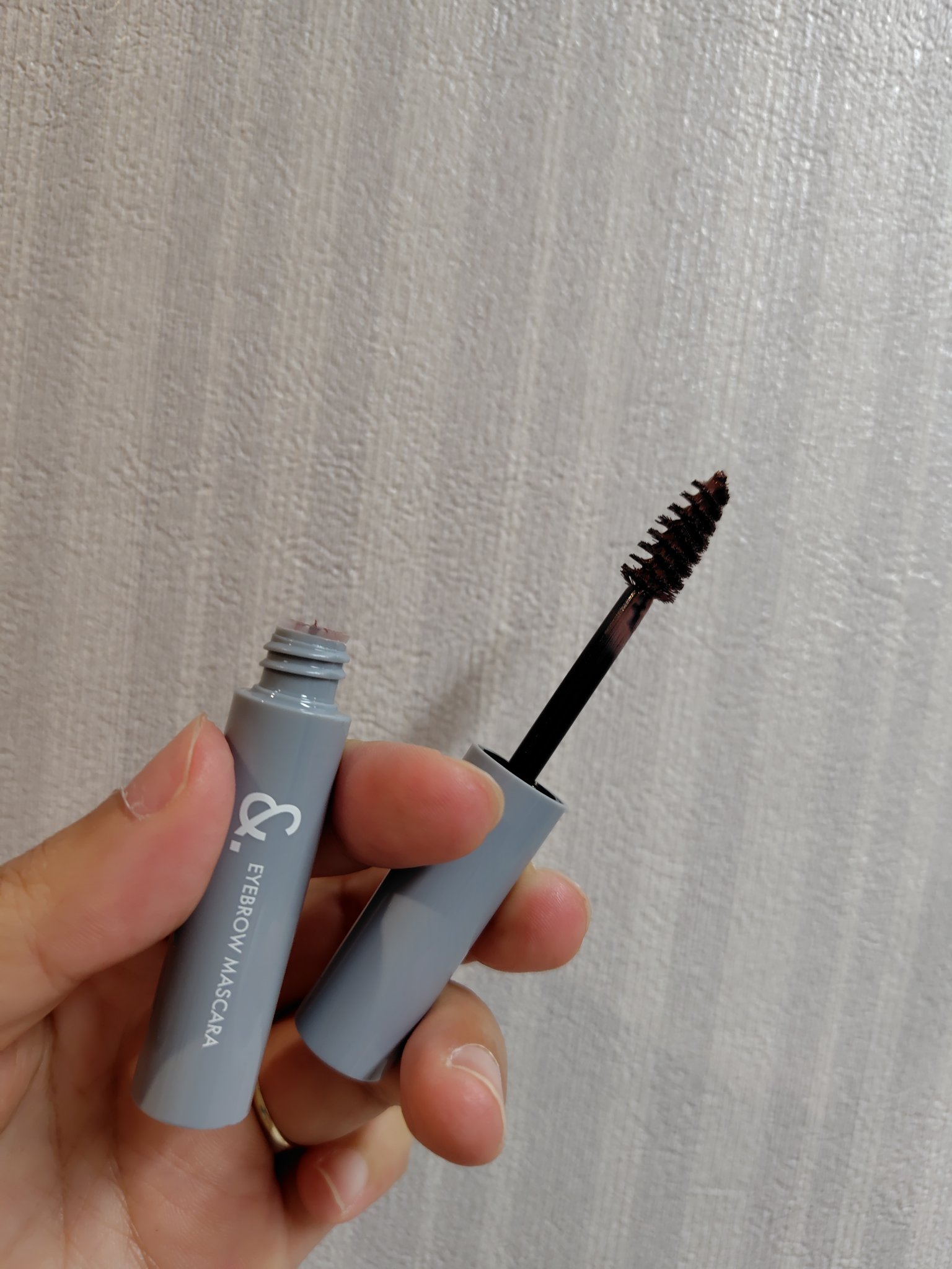 ＆.眉マスカラ/DAISO/眉マスカラを使ったクチコミ（3枚目）