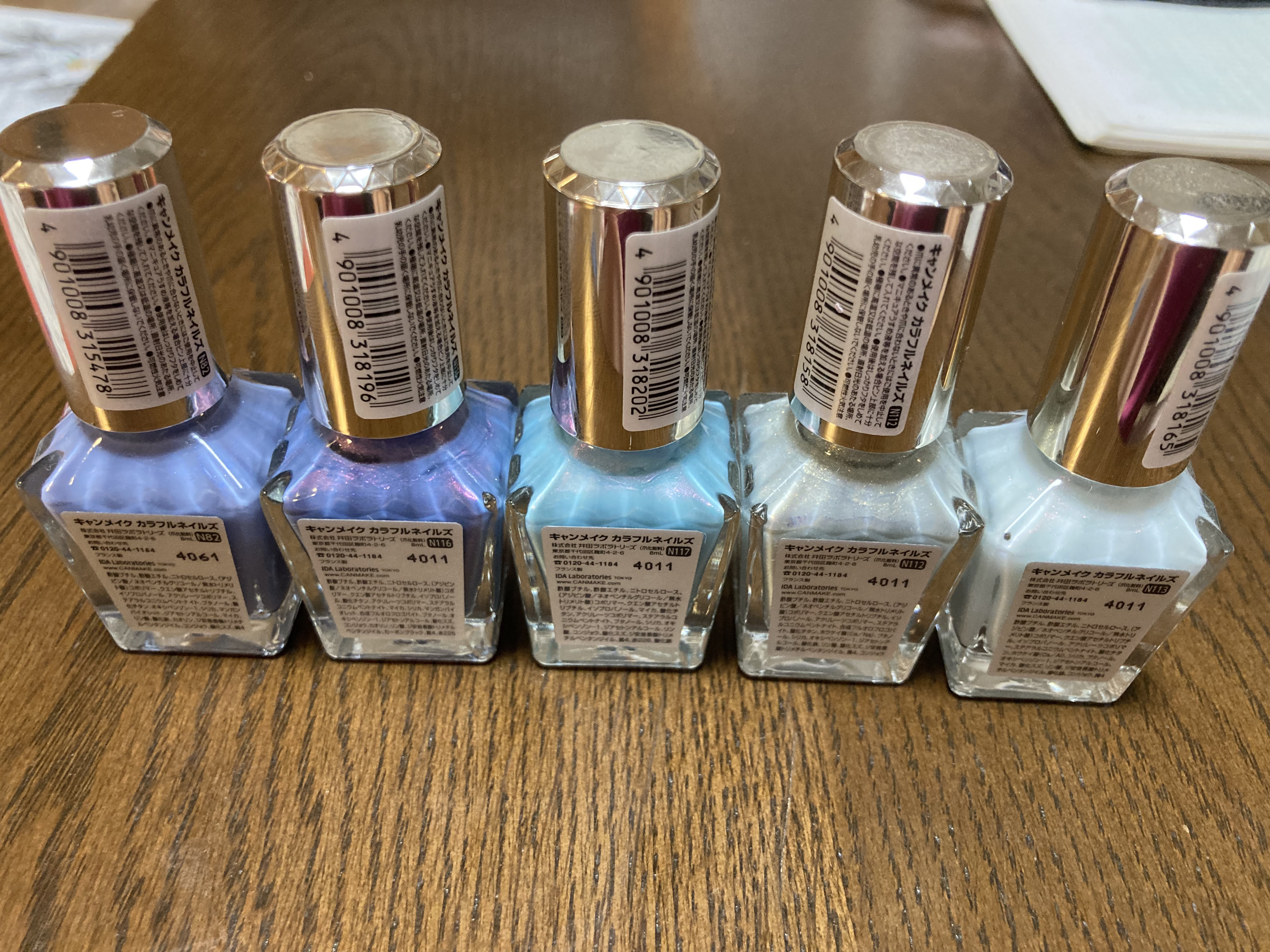 カラフルネイルズ/キャンメイク/マニキュアを使ったクチコミ（2枚目）