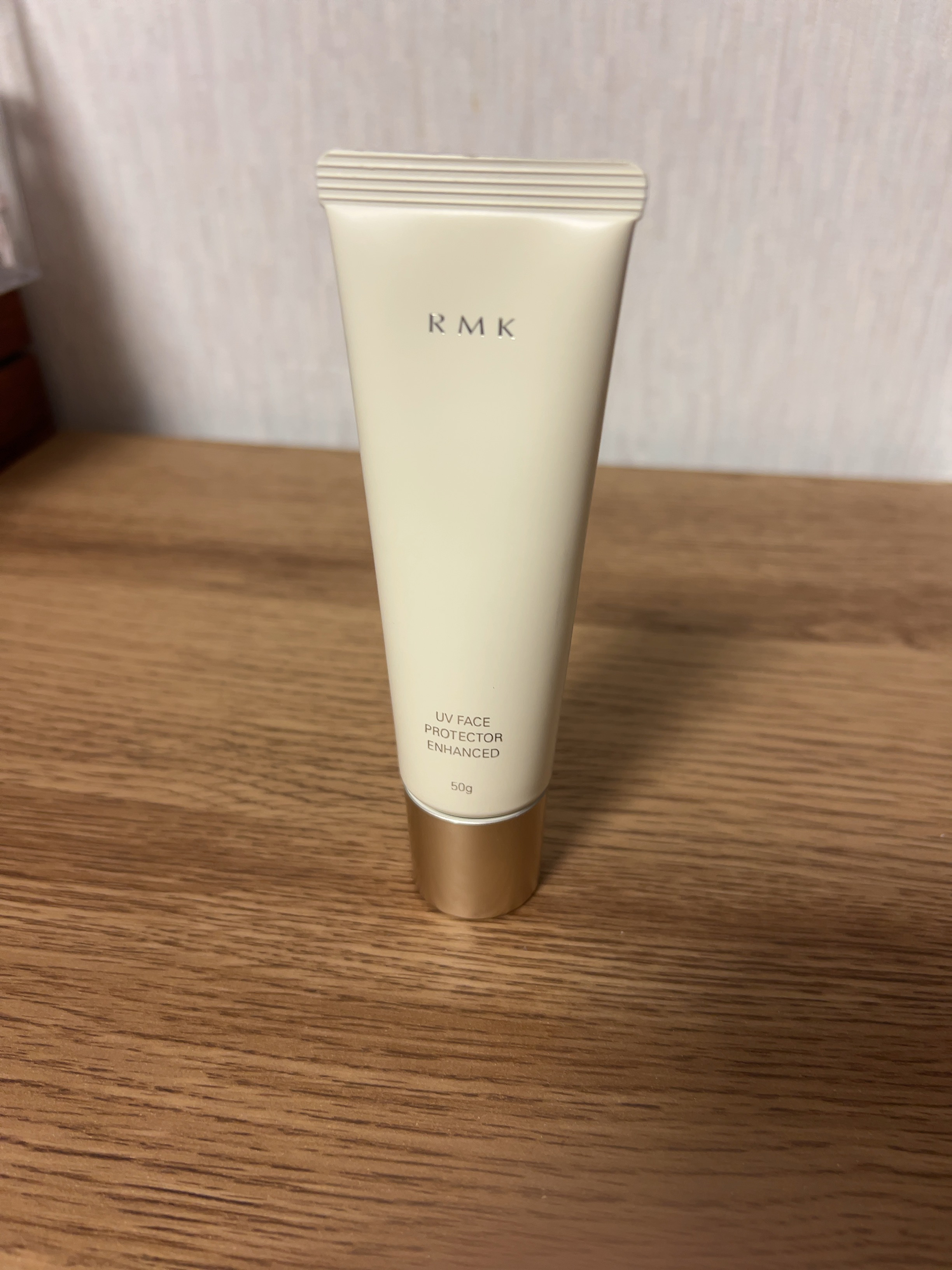 ライトリフレクティング　トーンアップヴェール/NARS/化粧下地を使ったクチコミ（3枚目）