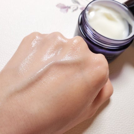 ヨル スキン オーバーナイトジェルクリーム クリア/YOLU/フェイスクリームを使ったクチコミ(6枚目)